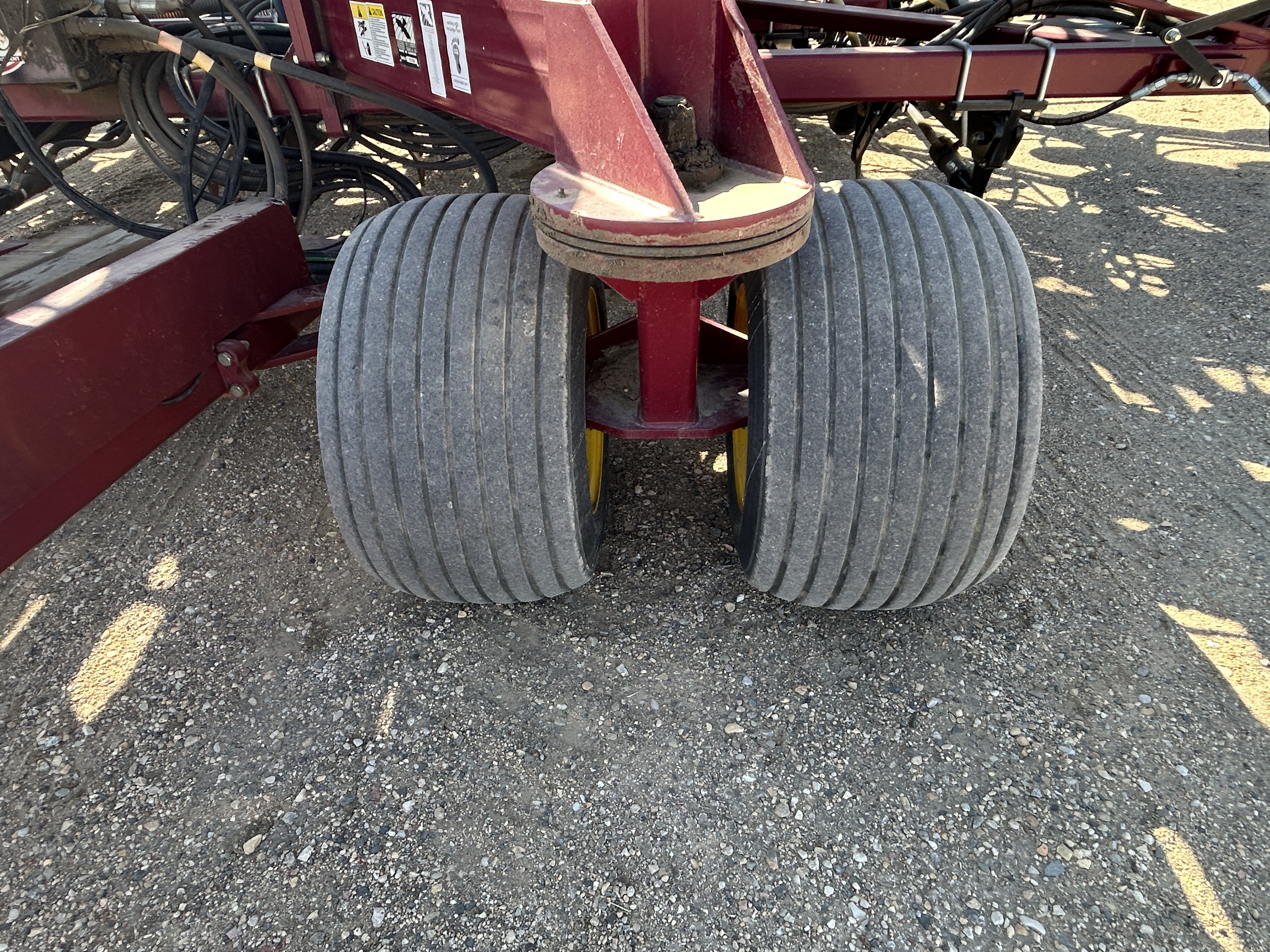 2016 Seed Hawk 8012 & 800 Air Drill