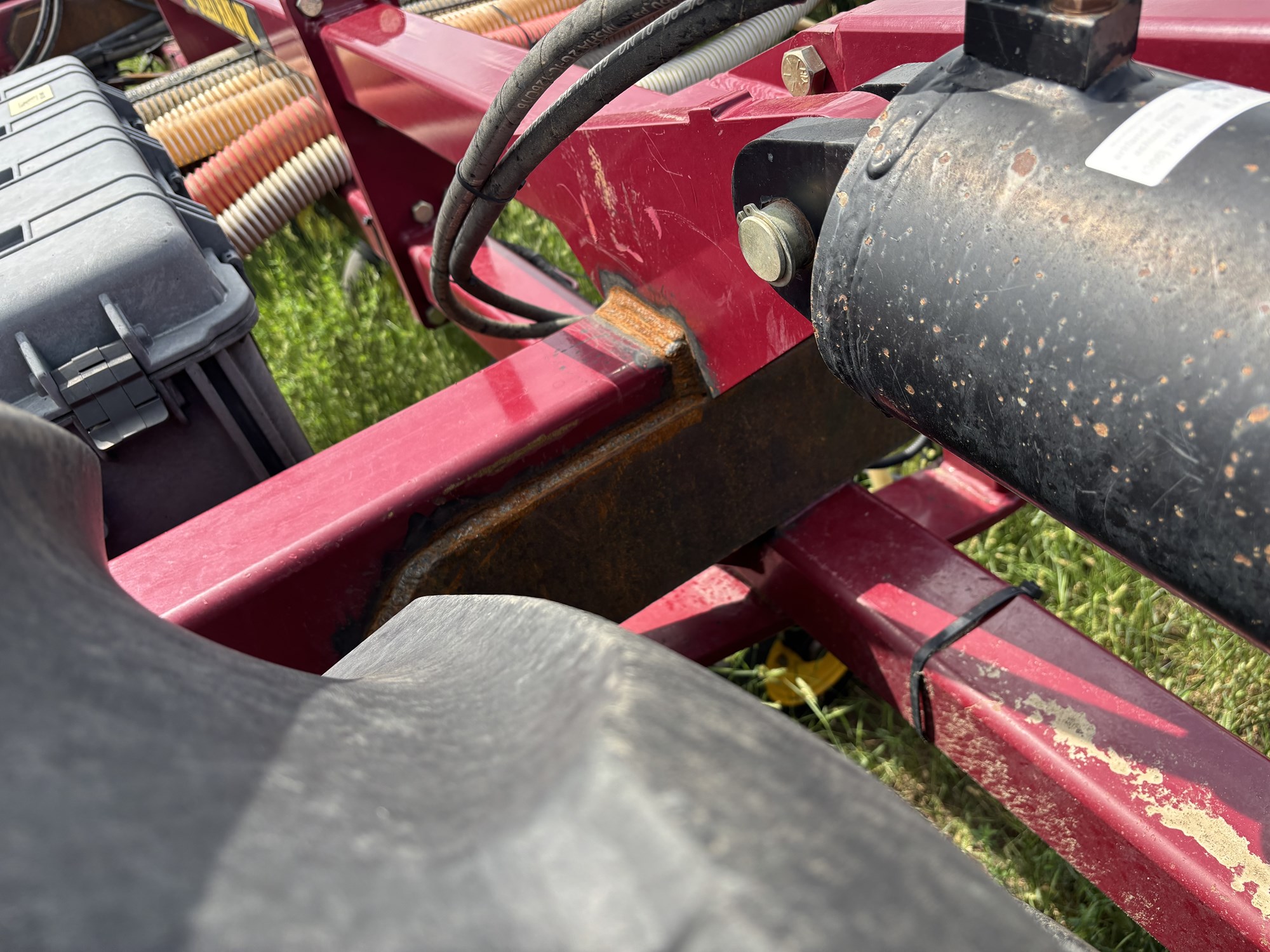 2016 Seed Hawk 8012 & 800 Air Drill