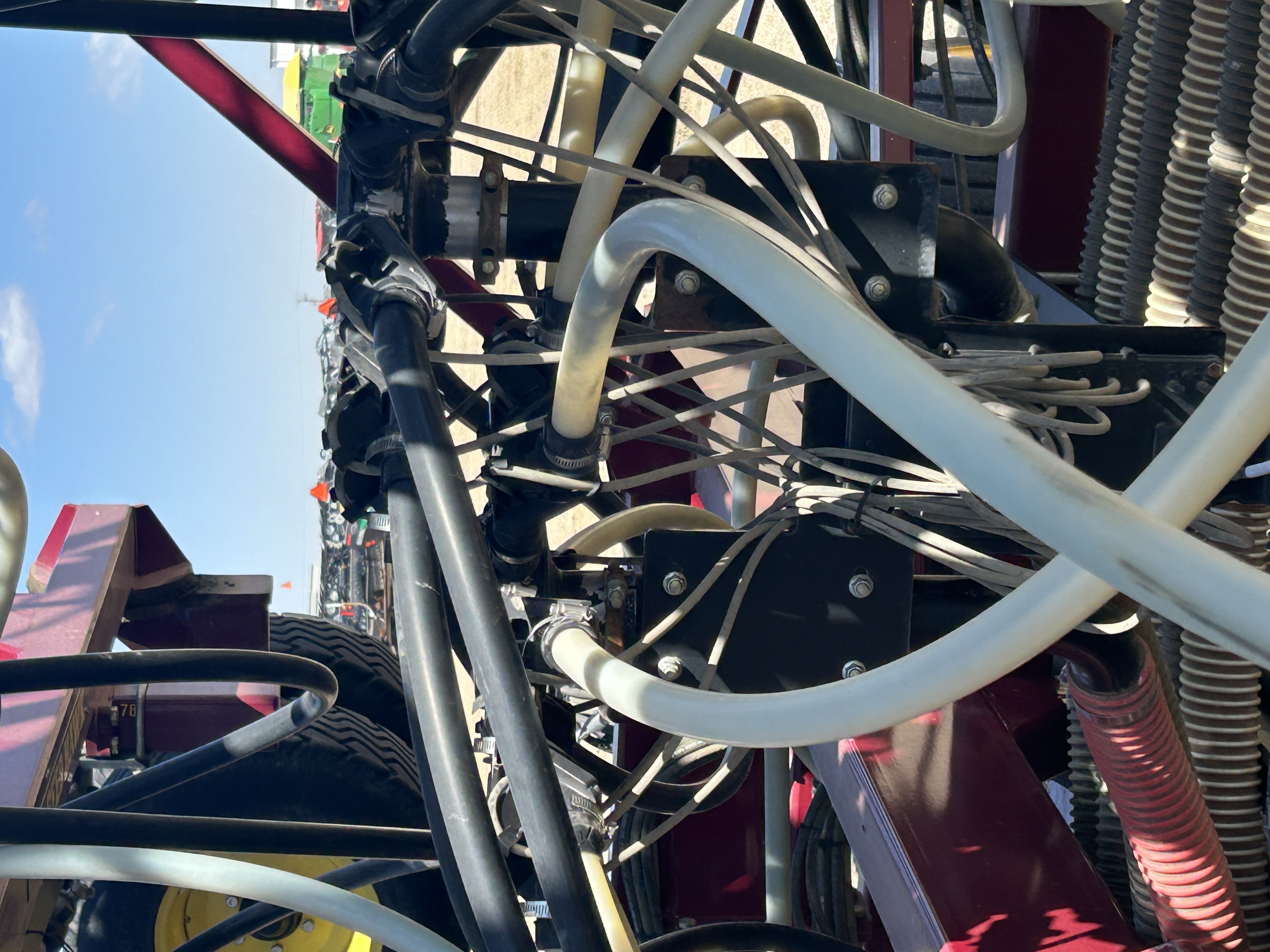 2016 Seed Hawk 8012 & 800 Air Drill