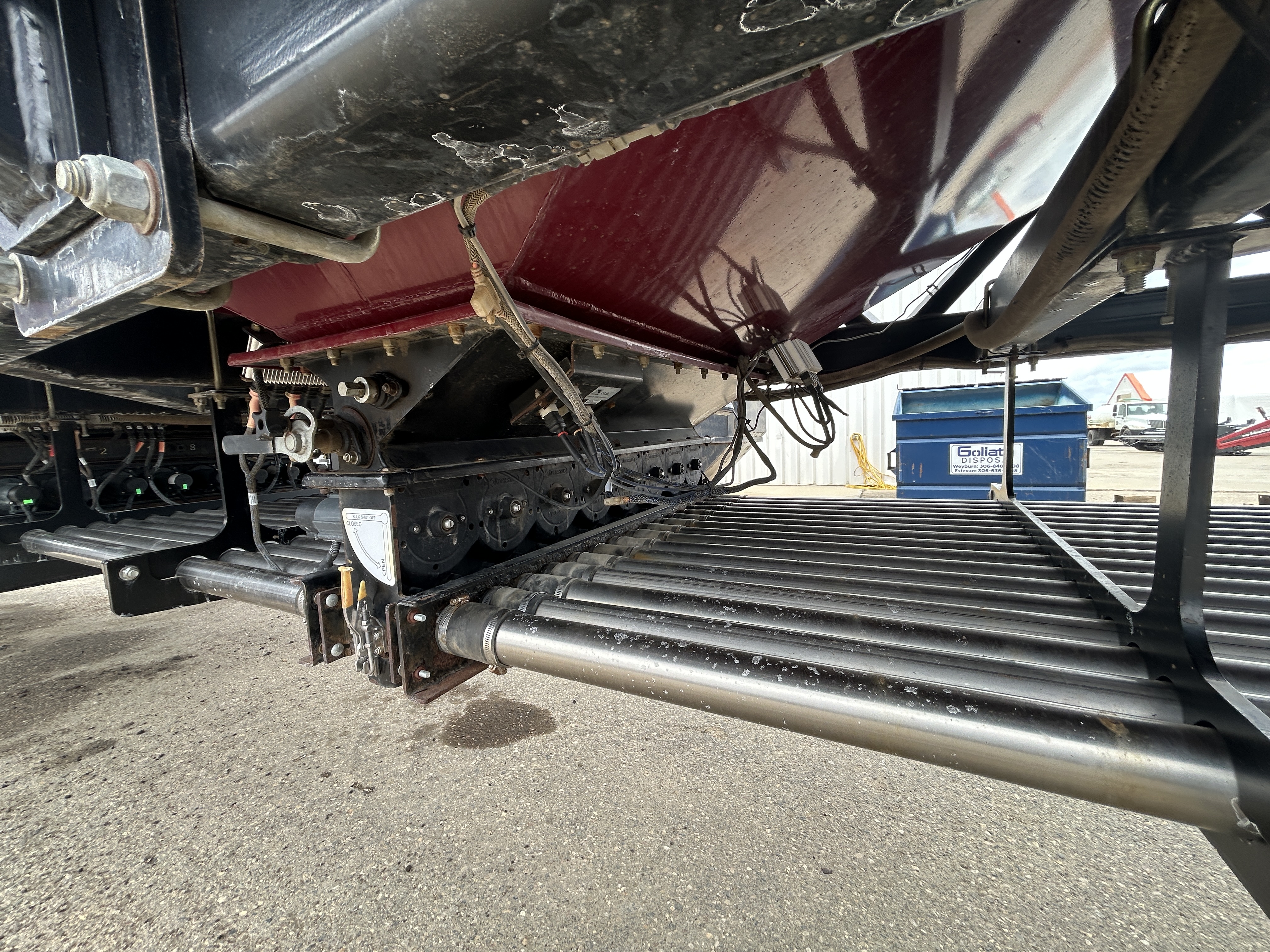 2017 Seed Hawk 8412 & 980 Air Drill