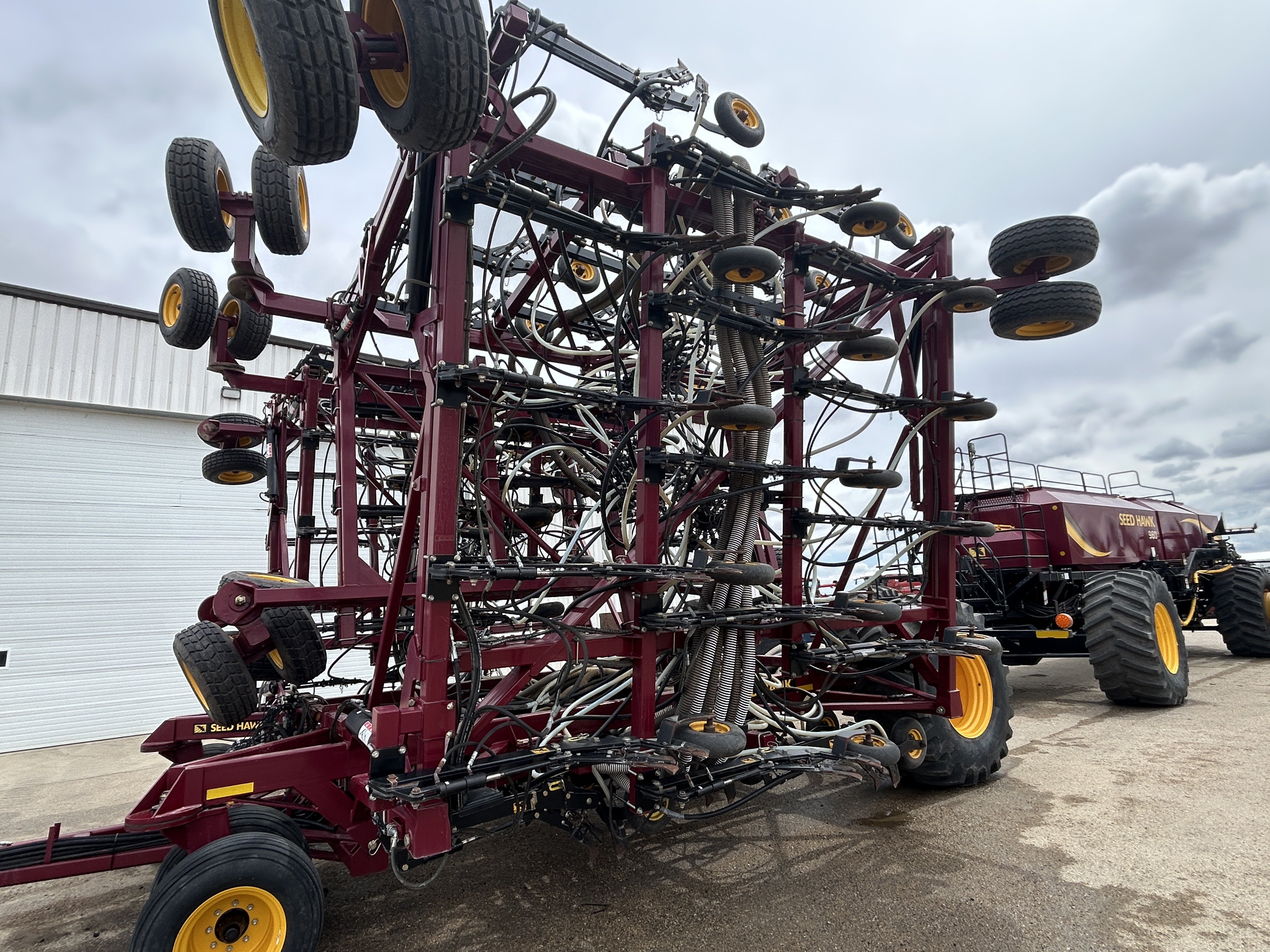 2017 Seed Hawk 8412 & 980 Air Drill