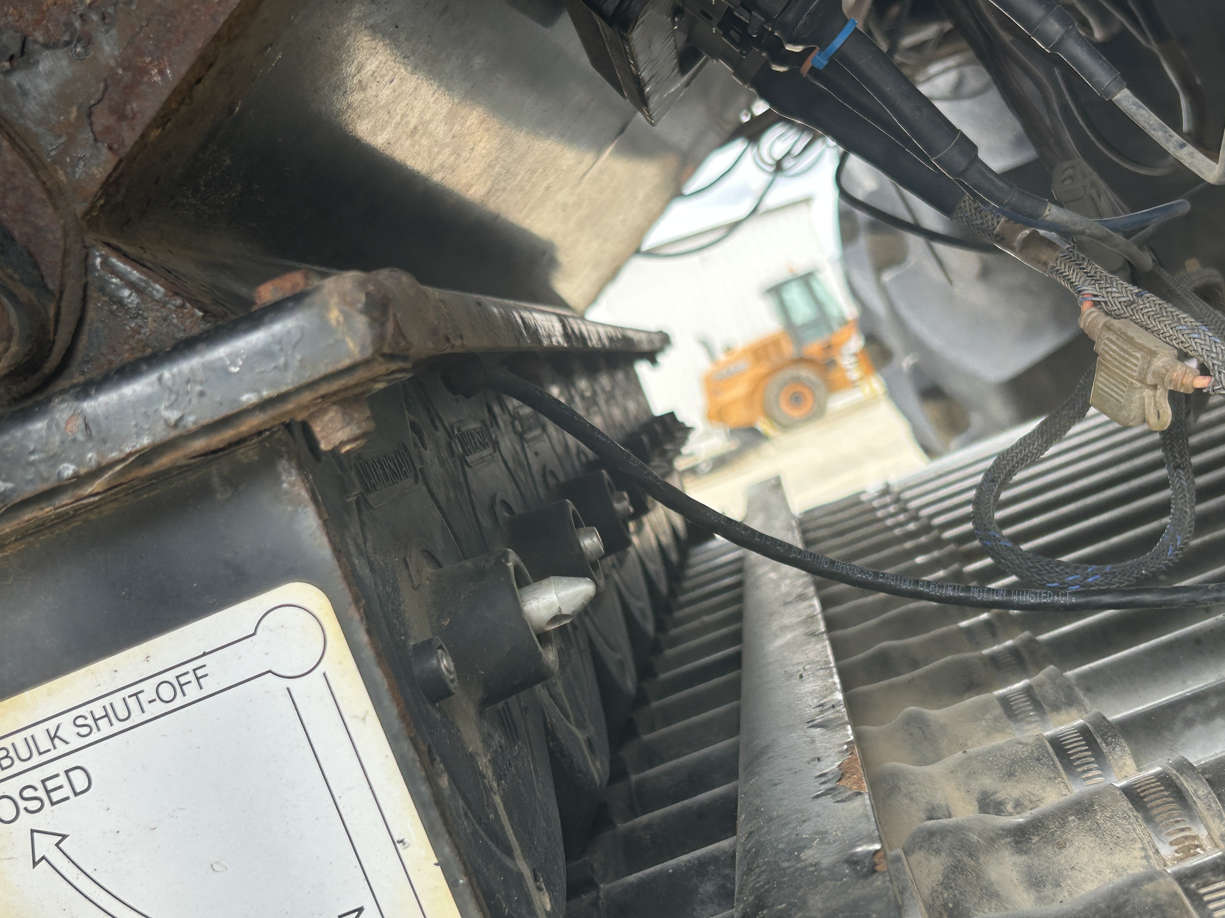 2017 Seed Hawk 8412 & 980 Air Drill