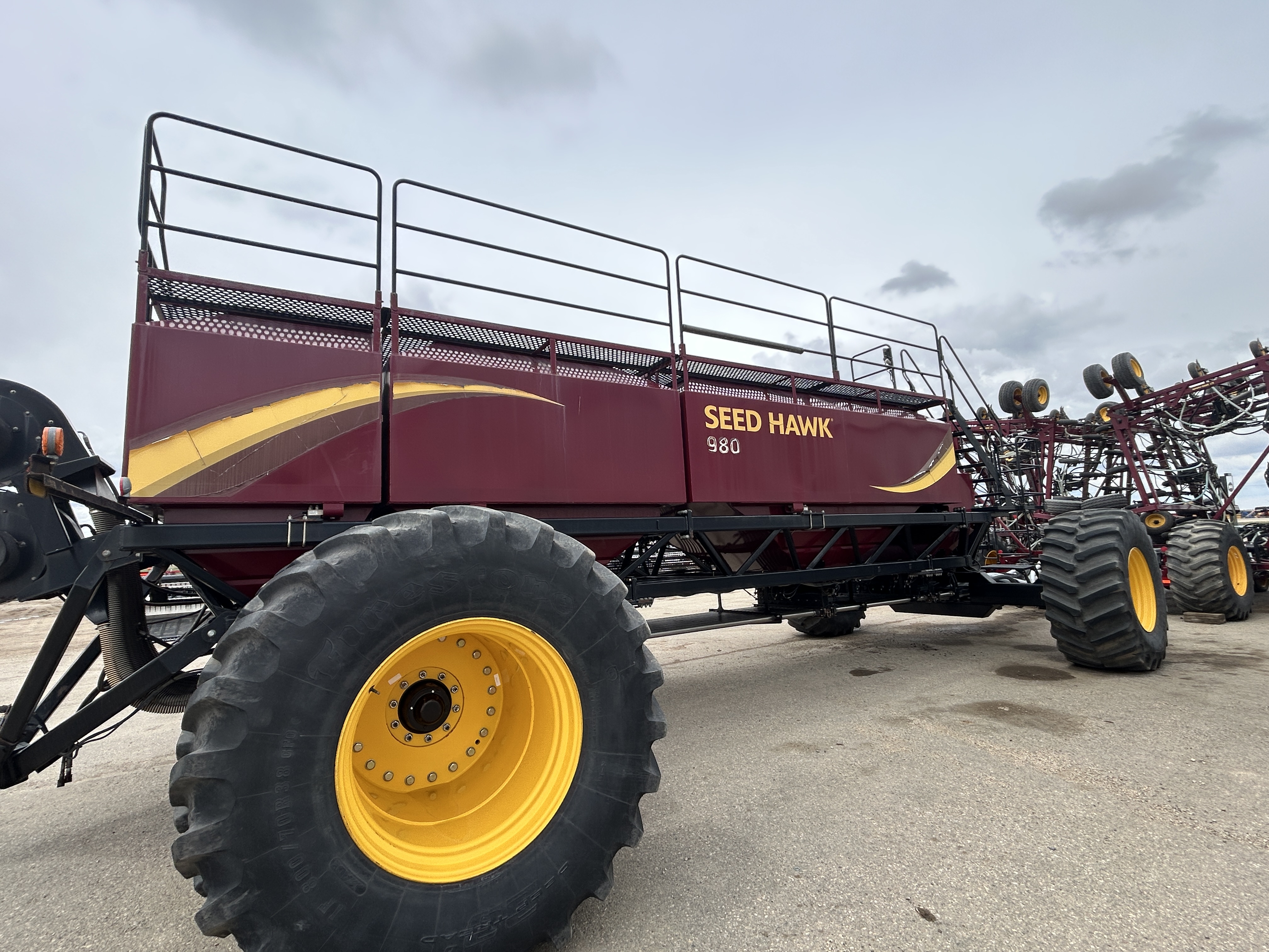 2017 Seed Hawk 8412 & 980 Air Drill