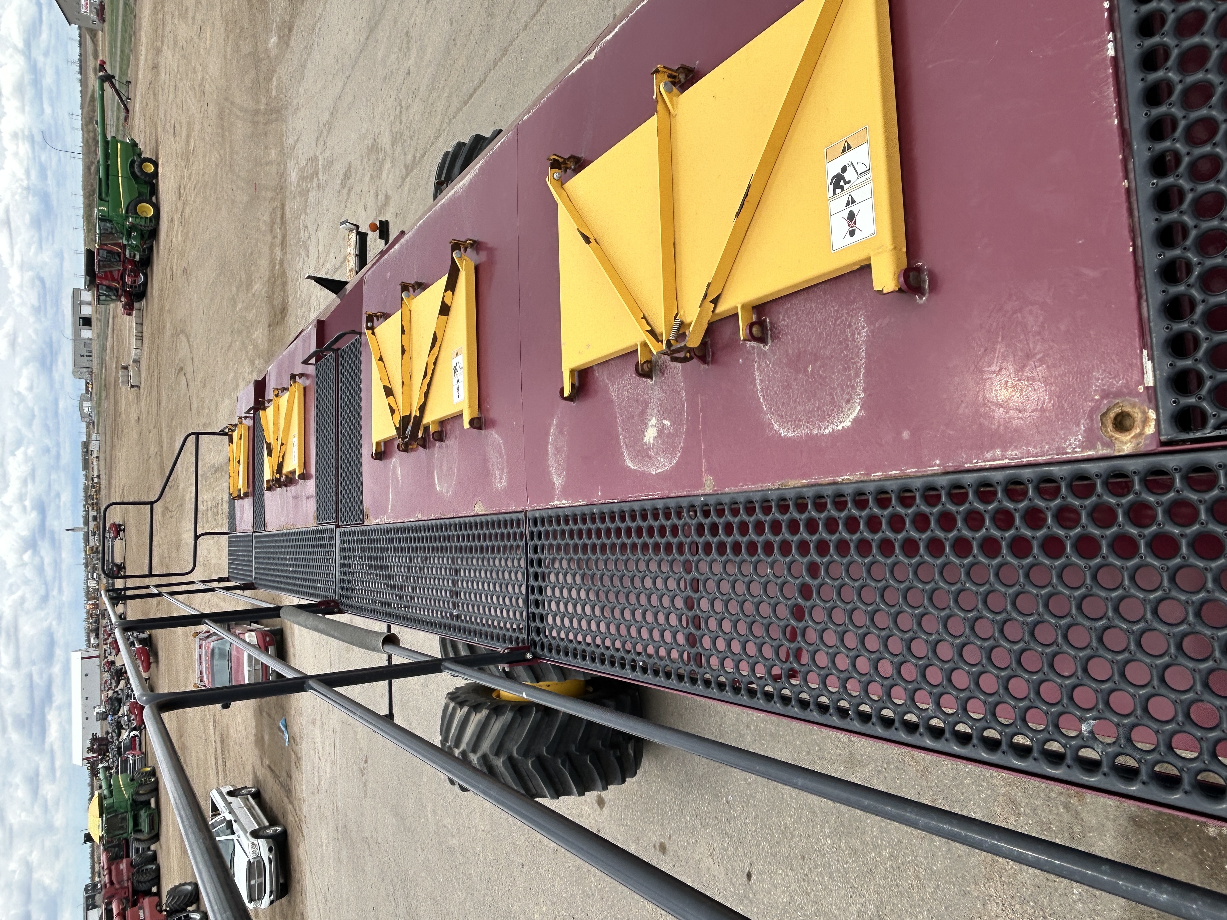 2017 Seed Hawk 8412 & 980 Air Drill