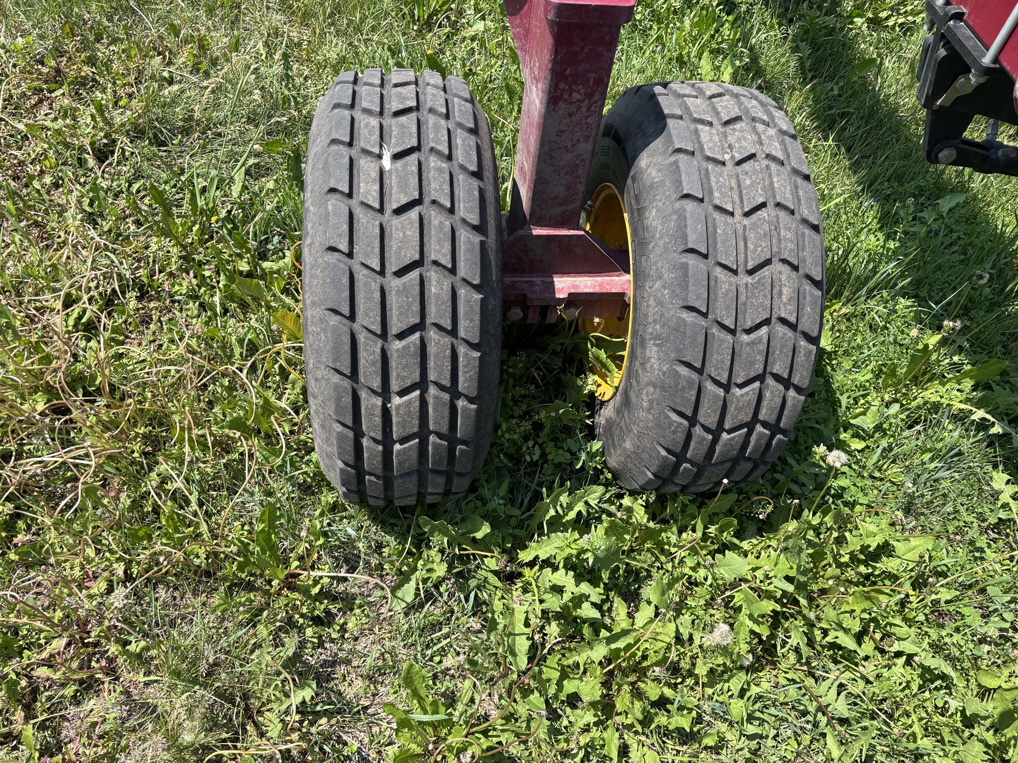 2017 Seed Hawk 8412 & 980 Air Drill