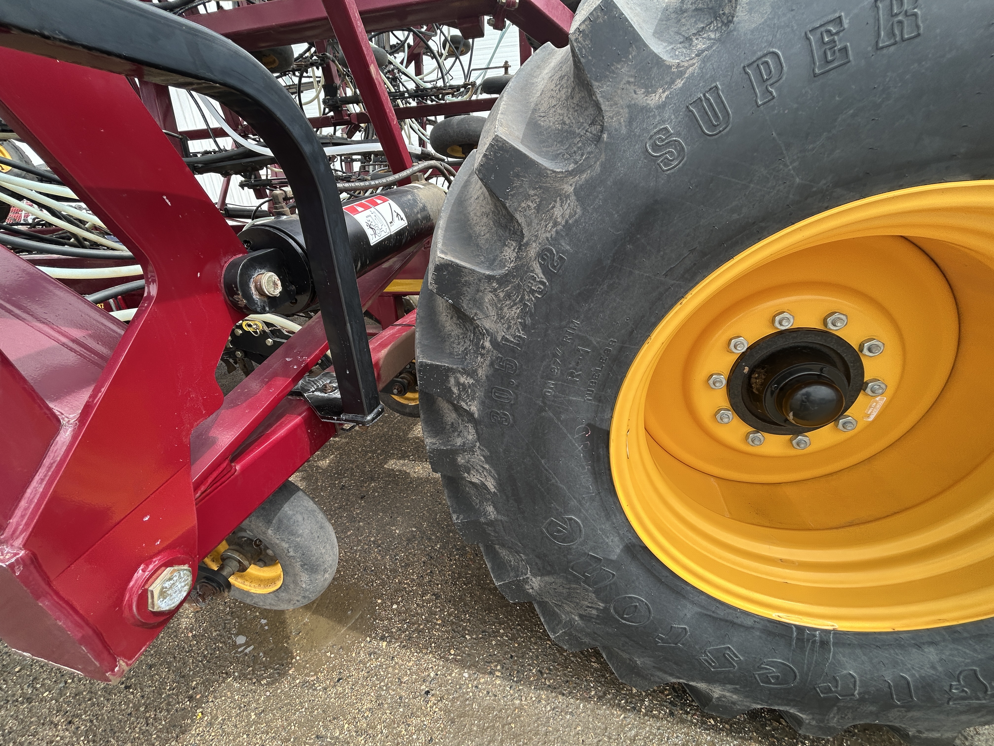 2017 Seed Hawk 8412 & 980 Air Drill