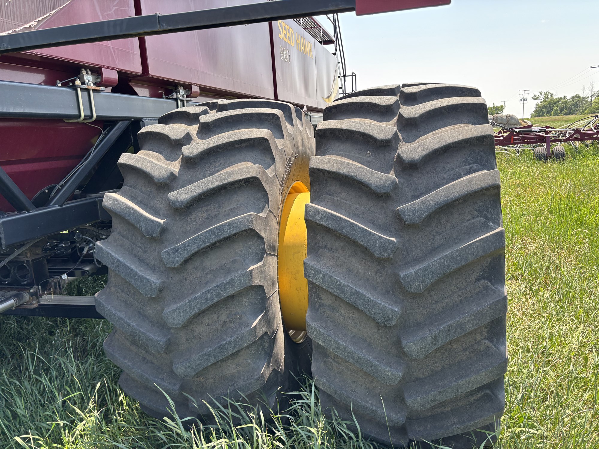 2017 Seed Hawk 8412 & 980 Air Drill