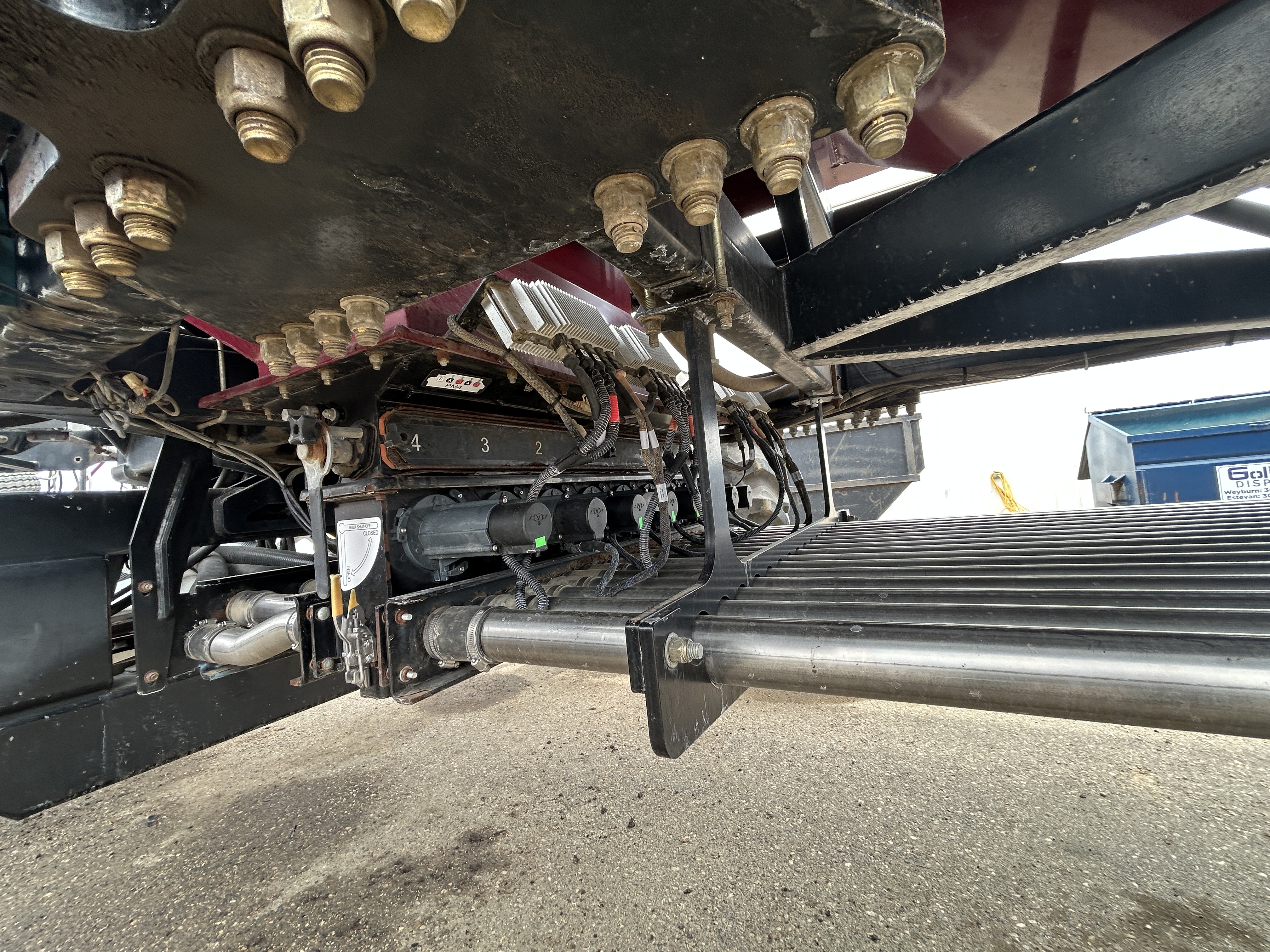2017 Seed Hawk 8412 & 980 Air Drill