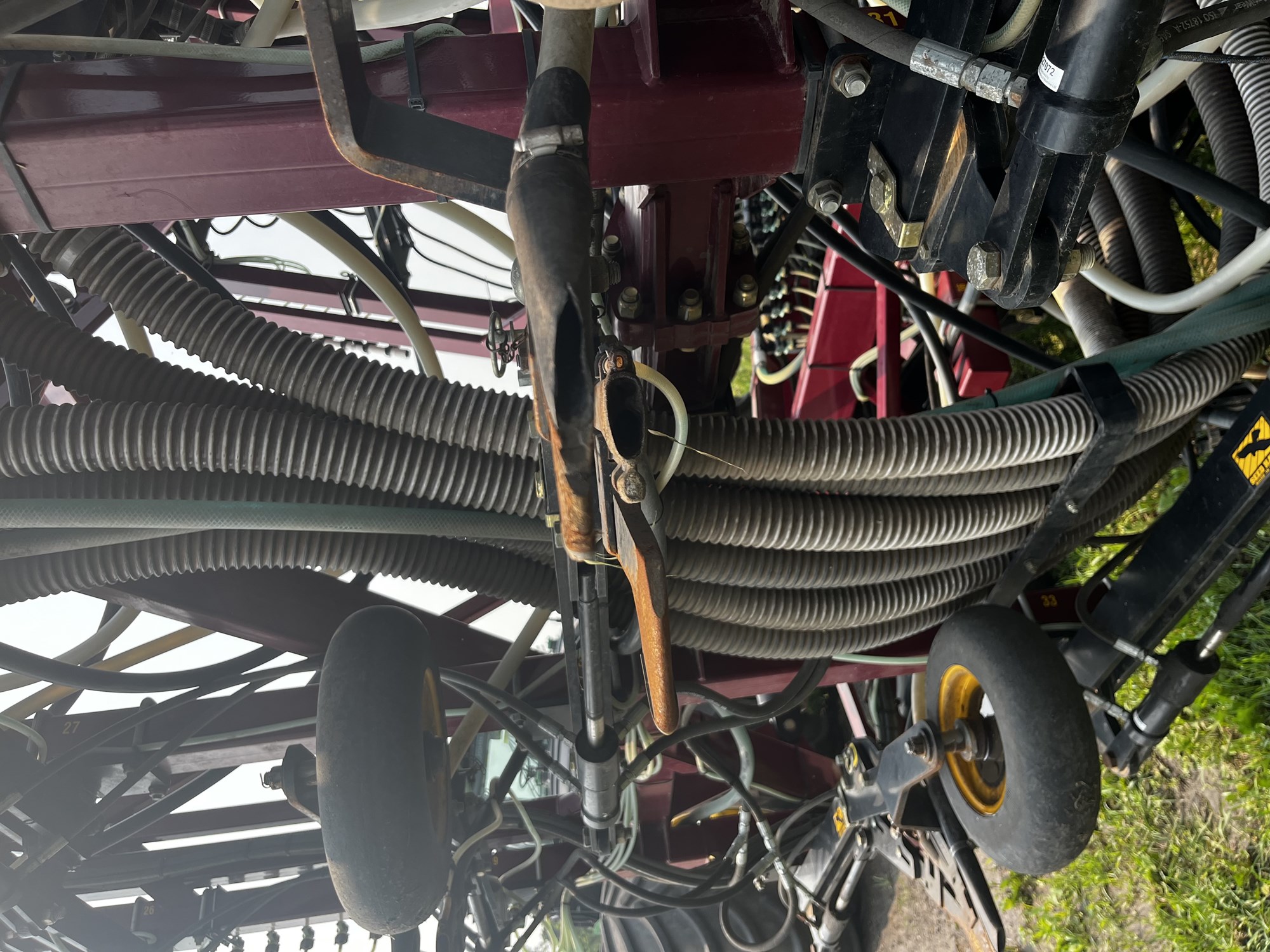 2017 Seed Hawk 8412 & 980 Air Drill