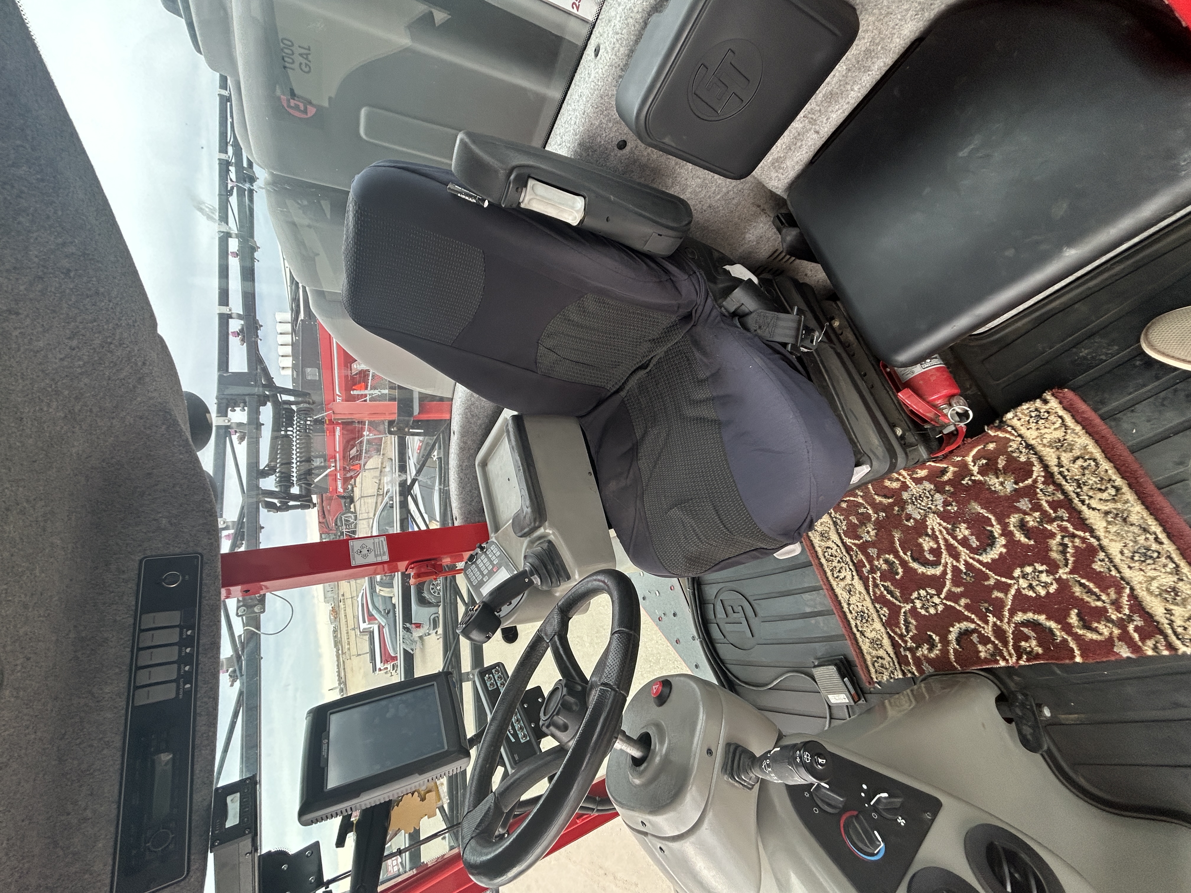 2013 Apache AS1020 Sprayer/High Clearance