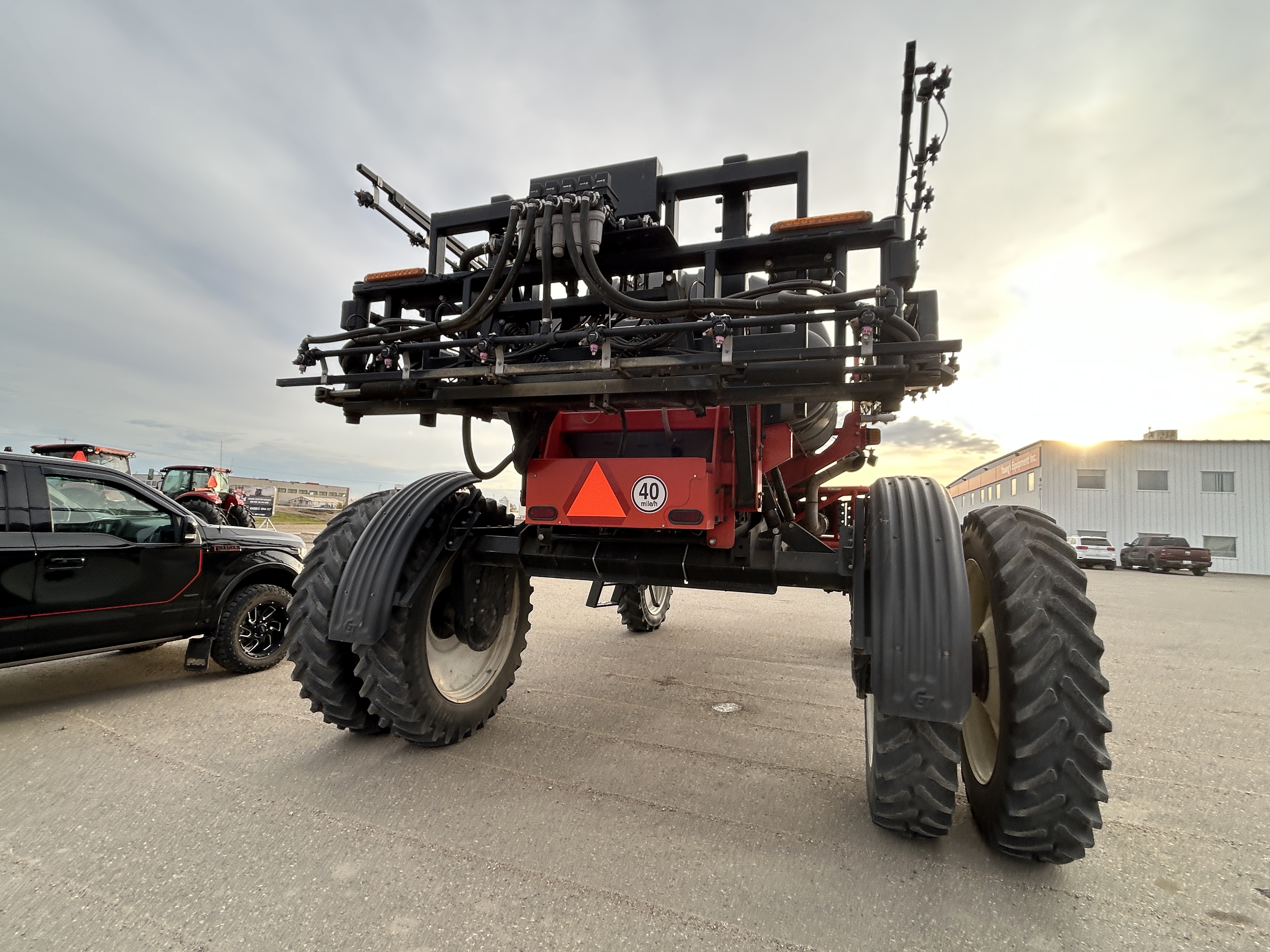 2013 Apache AS1020 Sprayer/High Clearance