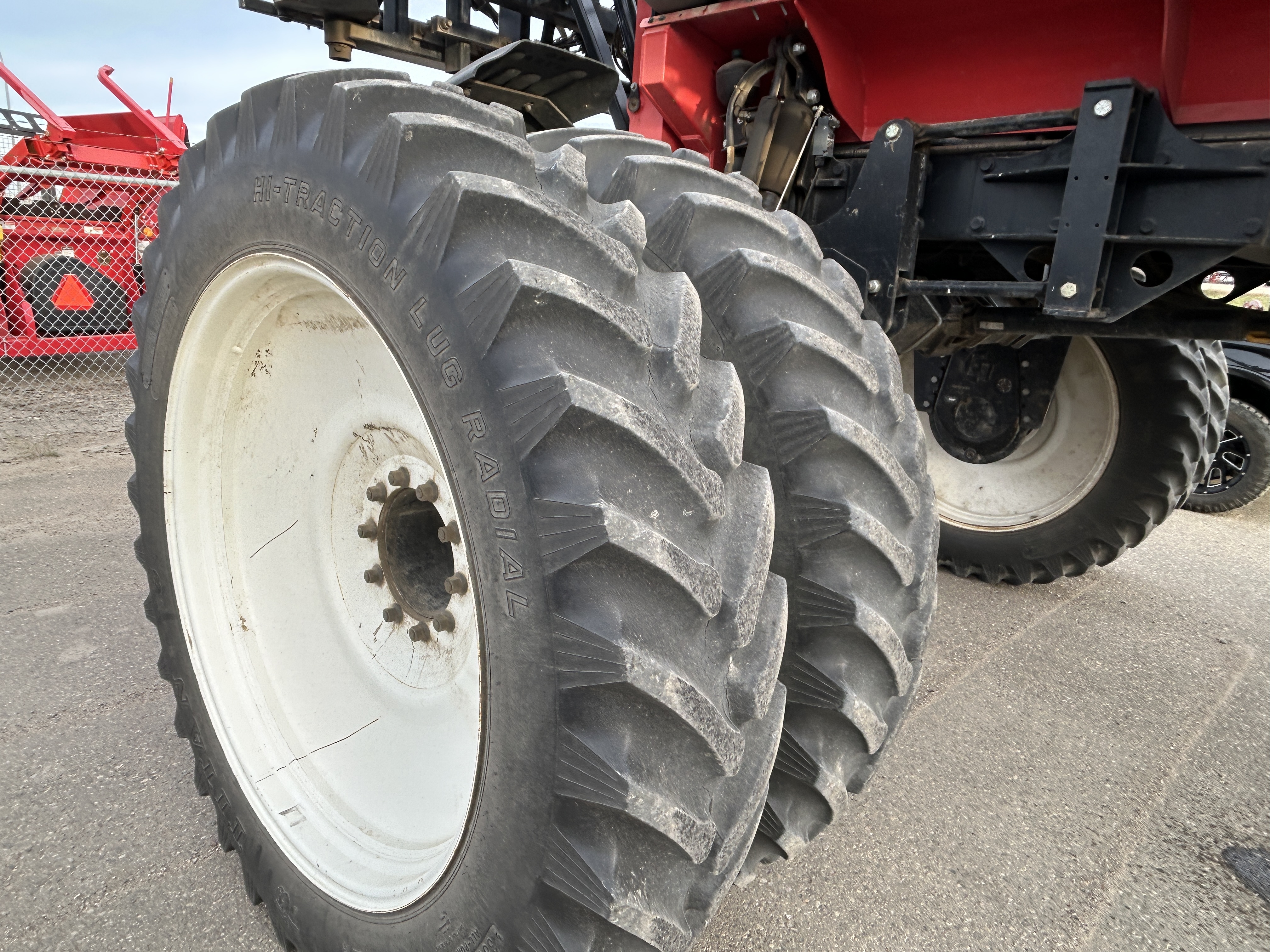 2013 Apache AS1020 Sprayer/High Clearance