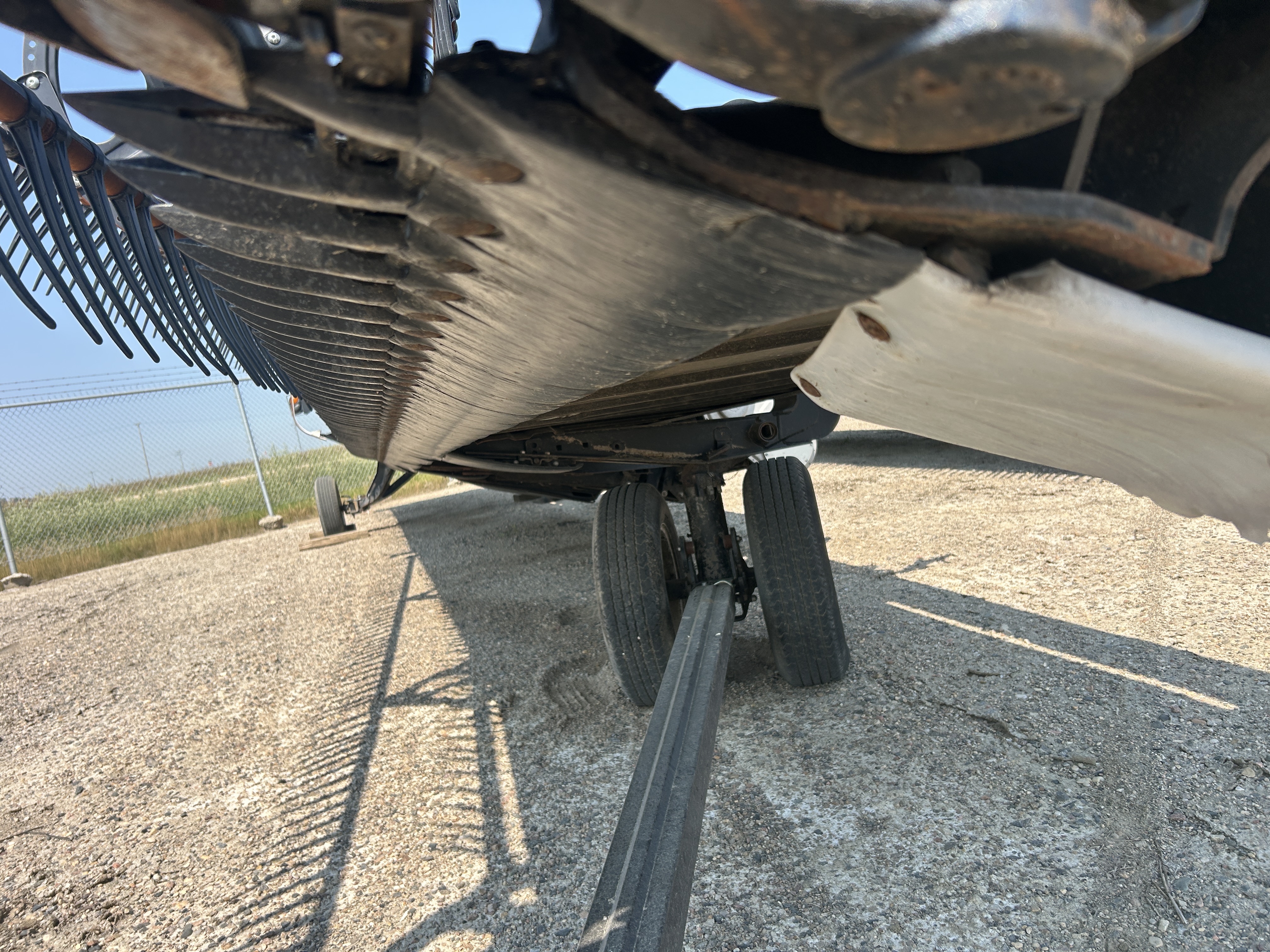 2018 MacDon FD140 Header Draper Flex