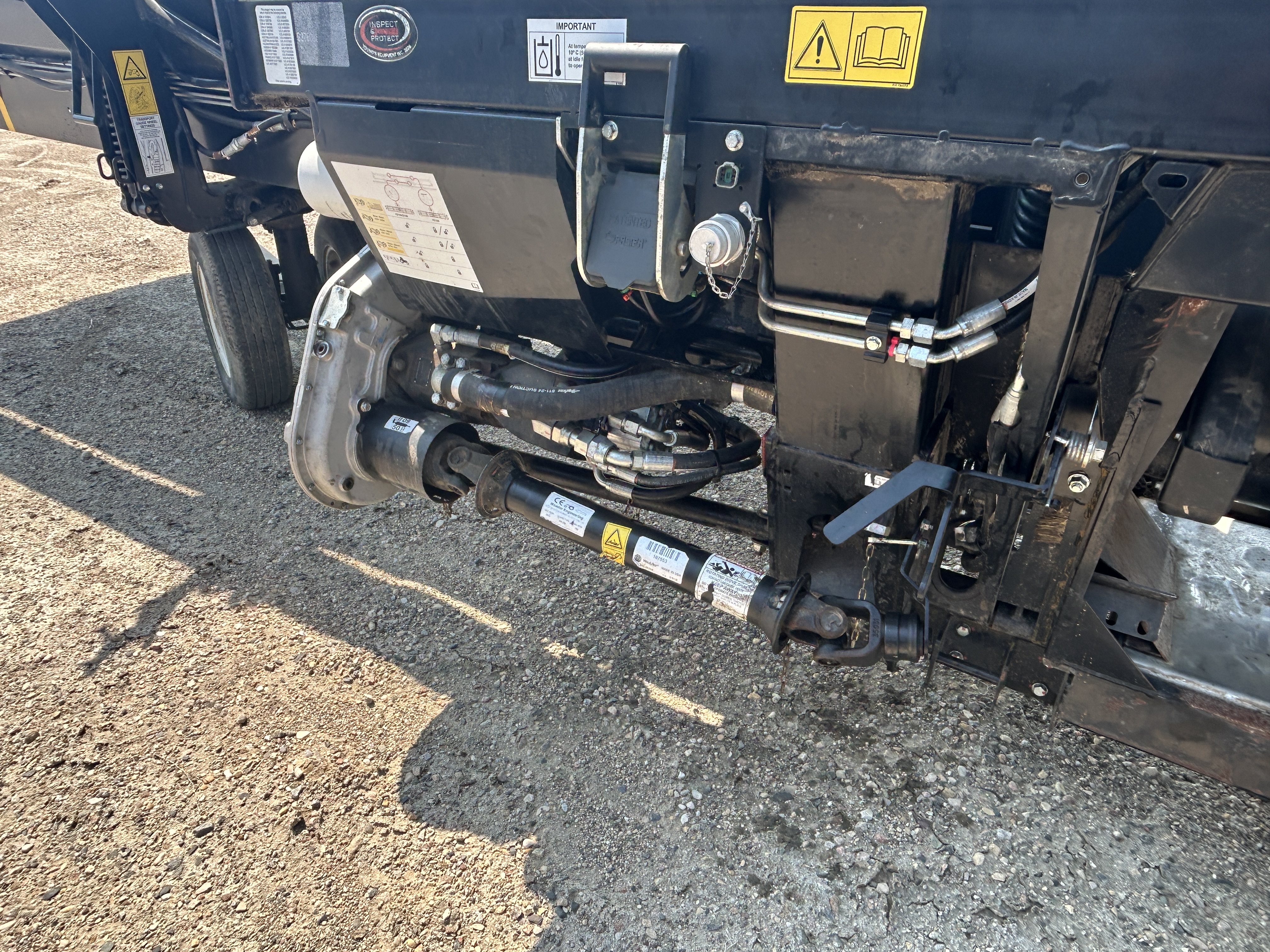 2018 MacDon FD140 Header Draper Flex