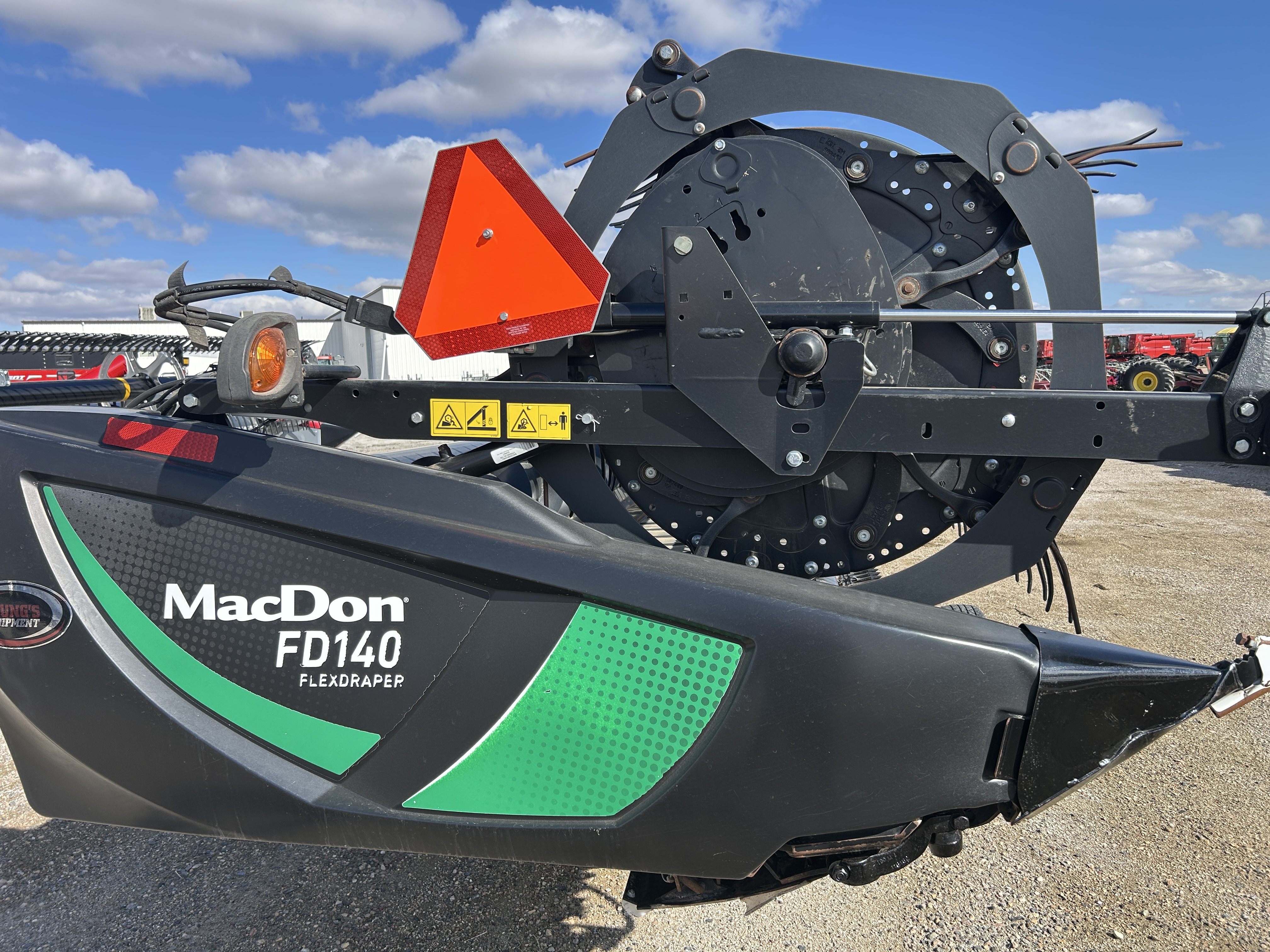 2018 MacDon FD140 Header Draper Flex