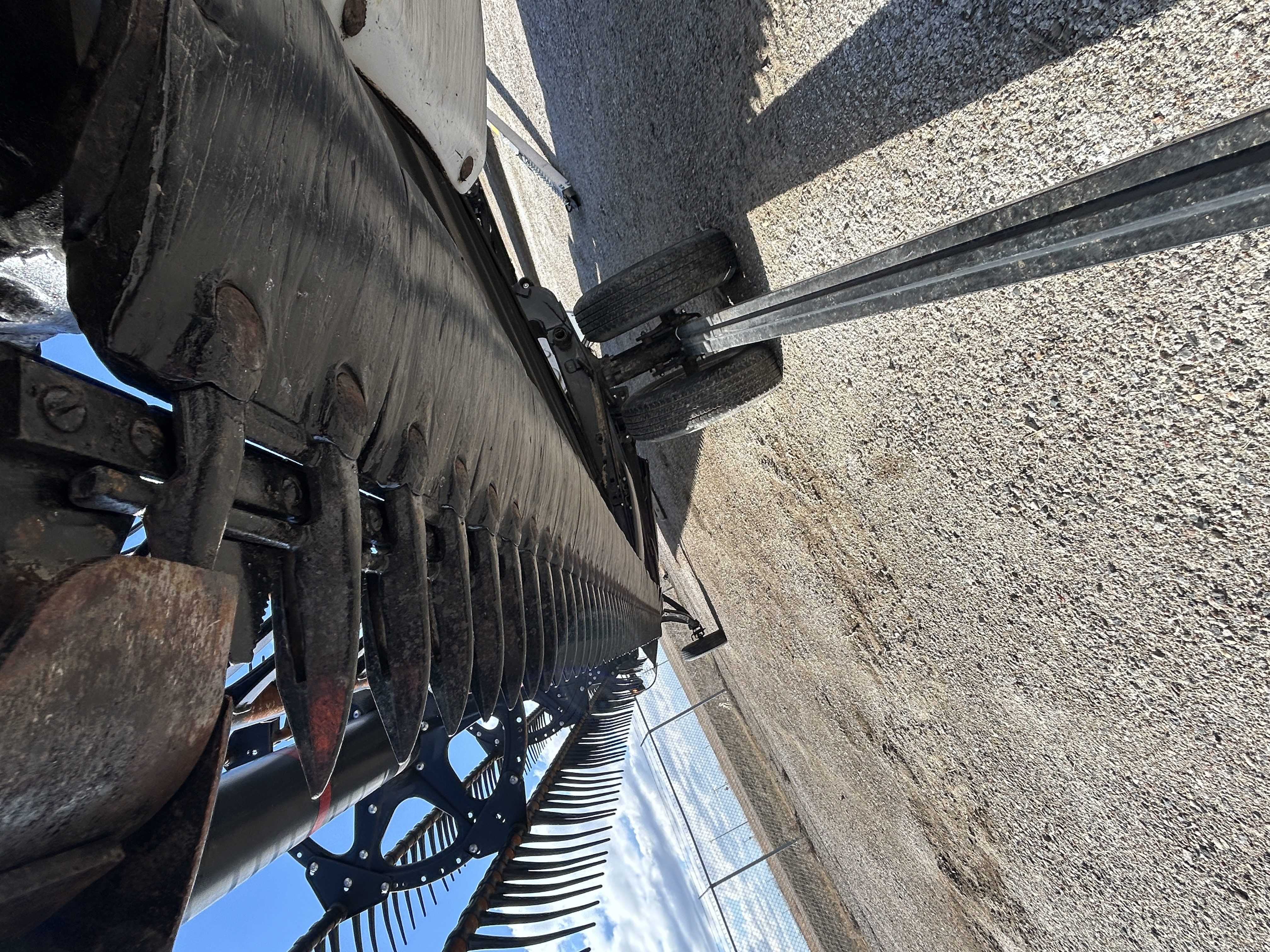 2018 MacDon FD140 Header Draper Flex
