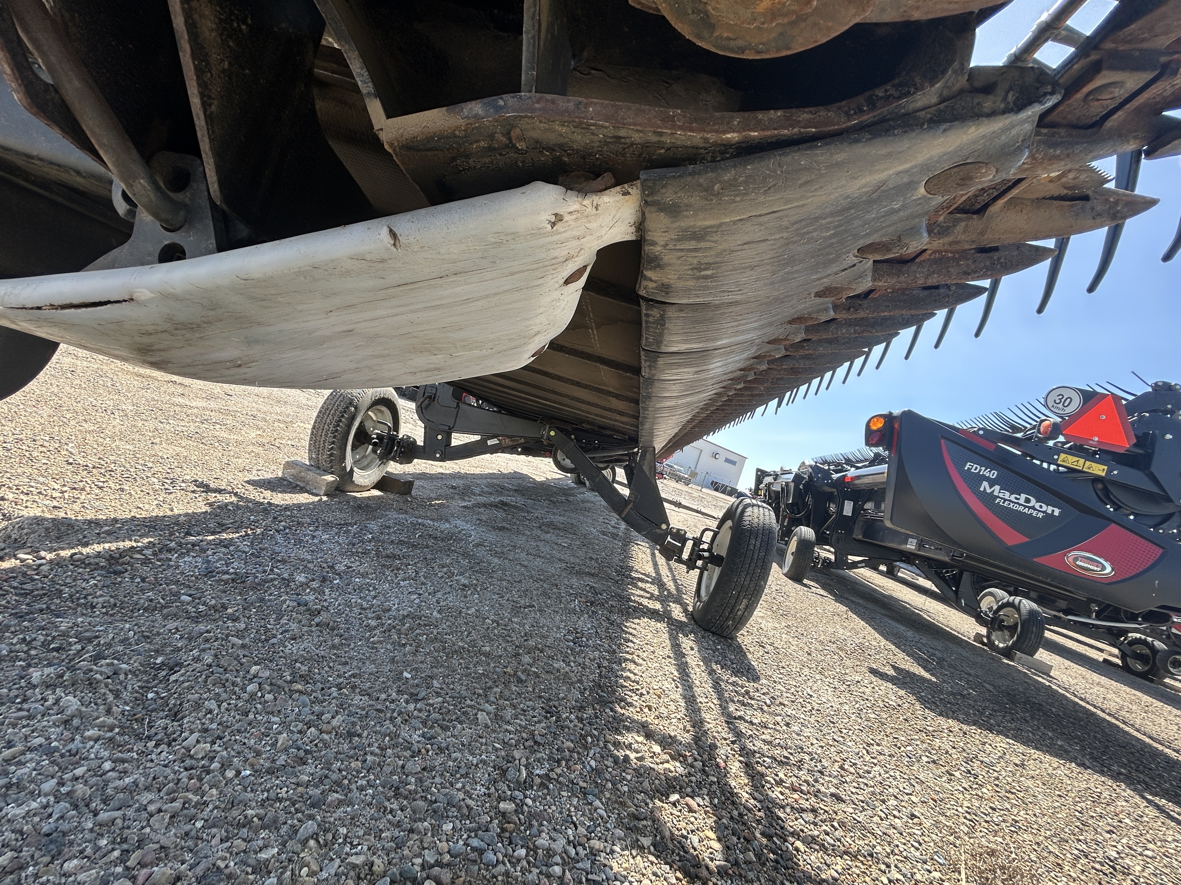 2018 MacDon FD140 Header Draper Flex