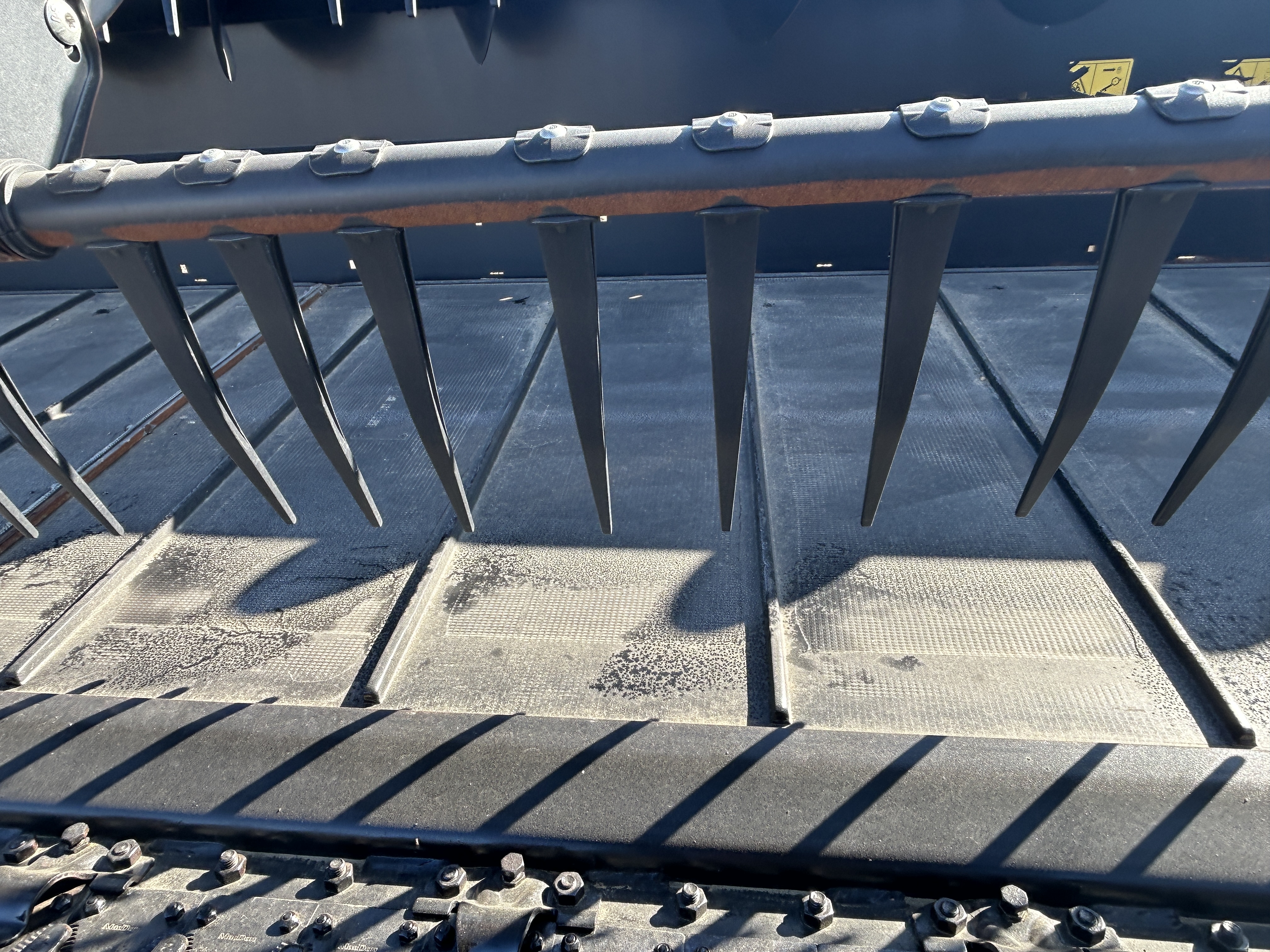 2021 MacDon FD140 Header Draper Flex