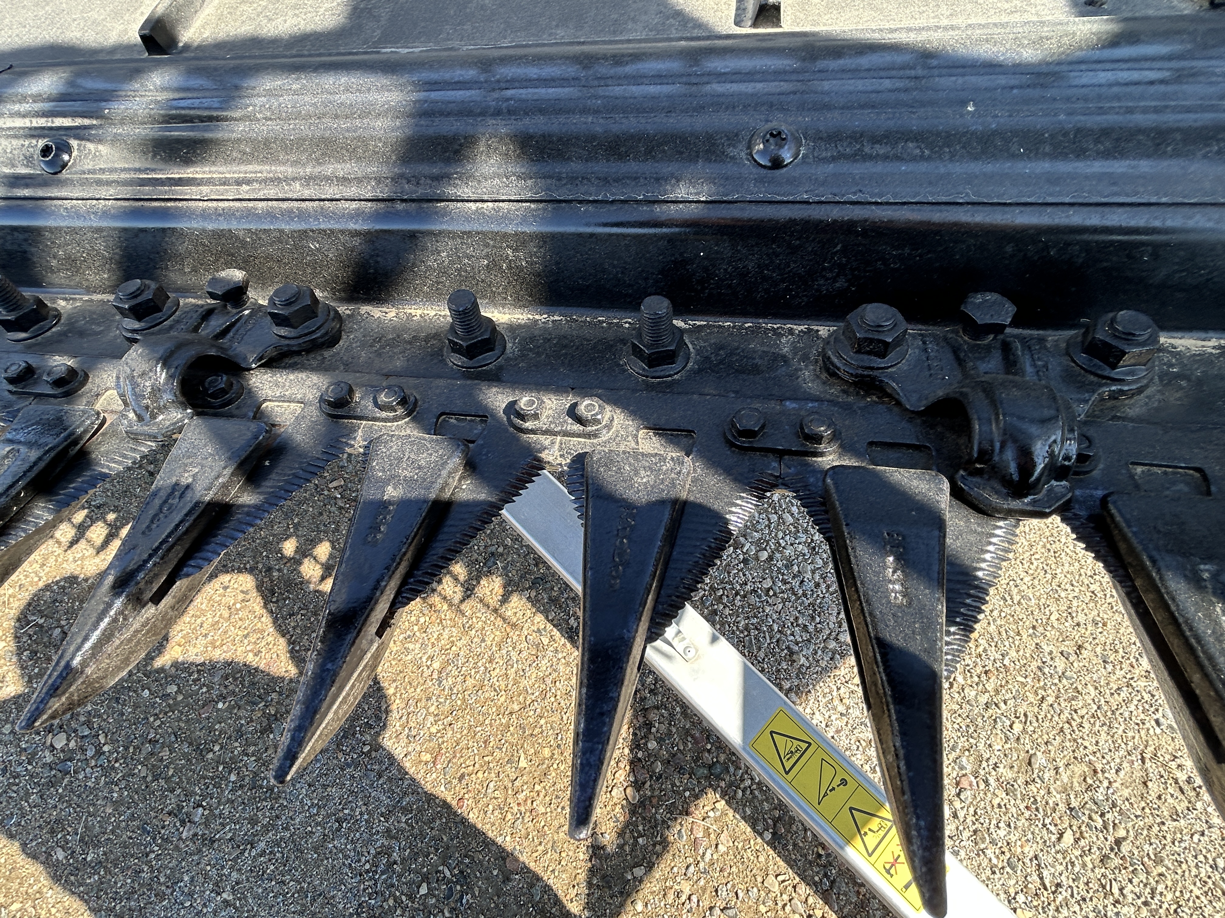 2024 MacDon FD240 Header Draper Flex