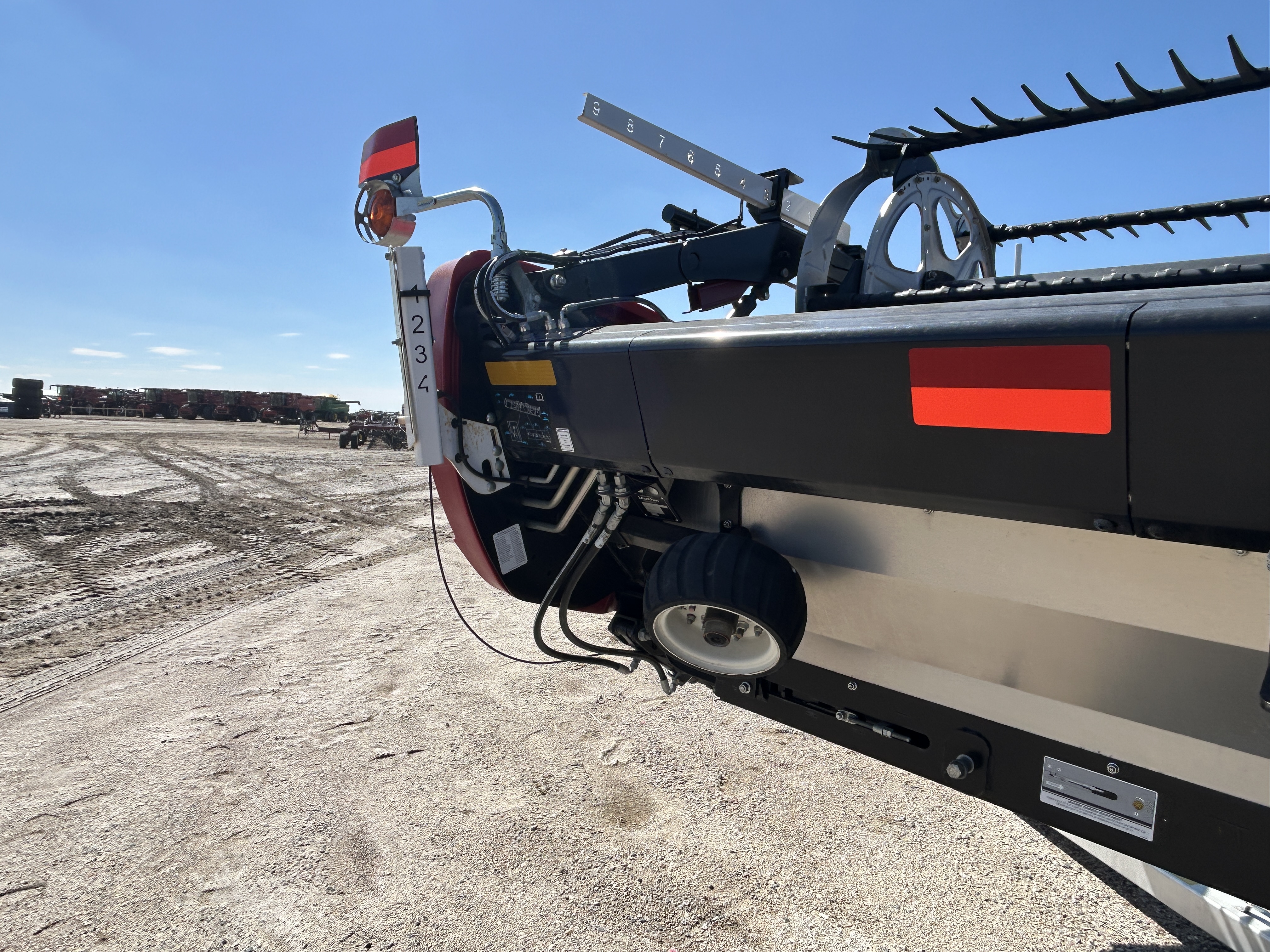 2024 MacDon FD240 Header Draper Flex