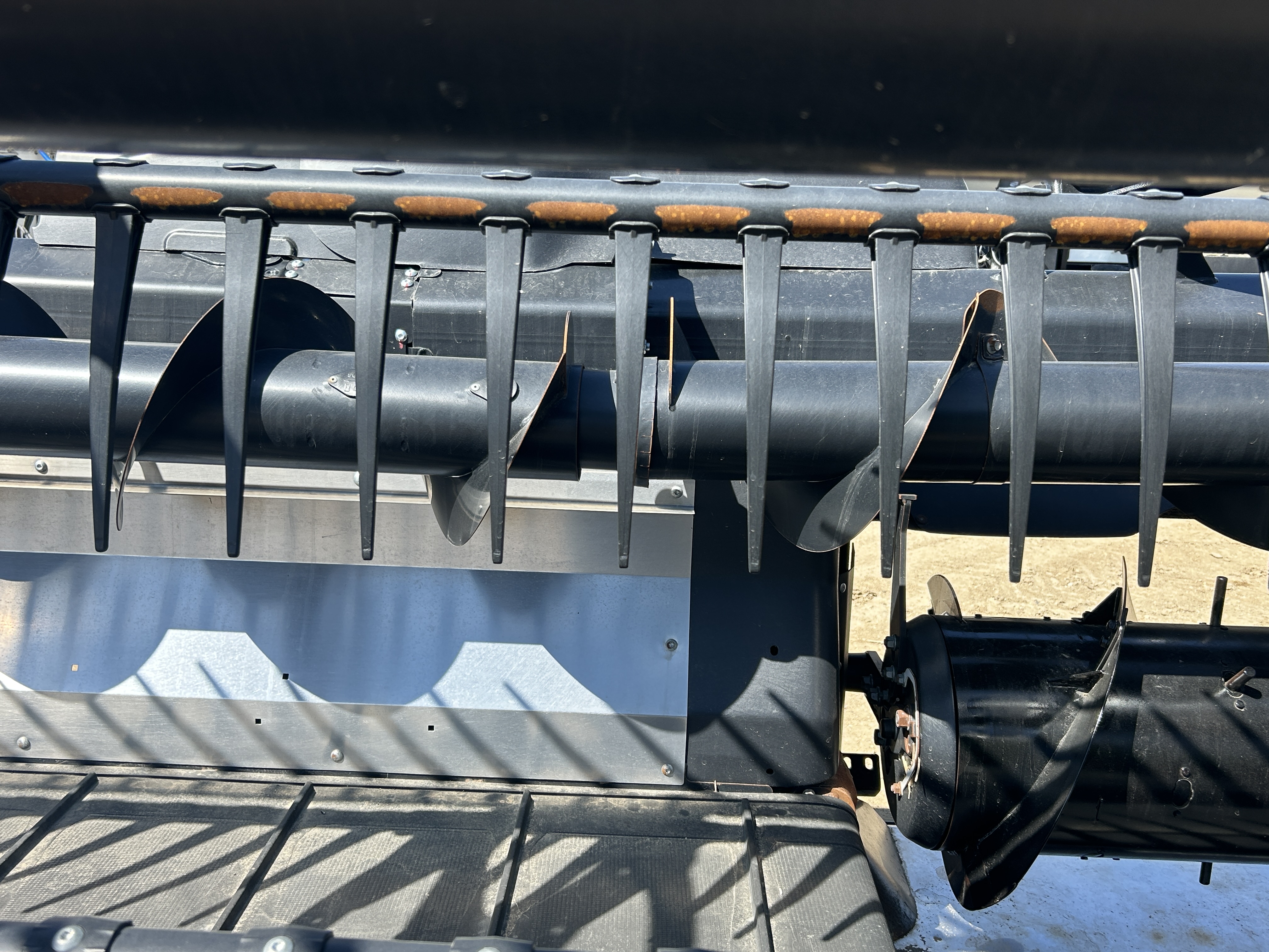 2023 MacDon FD240 Header Draper Flex