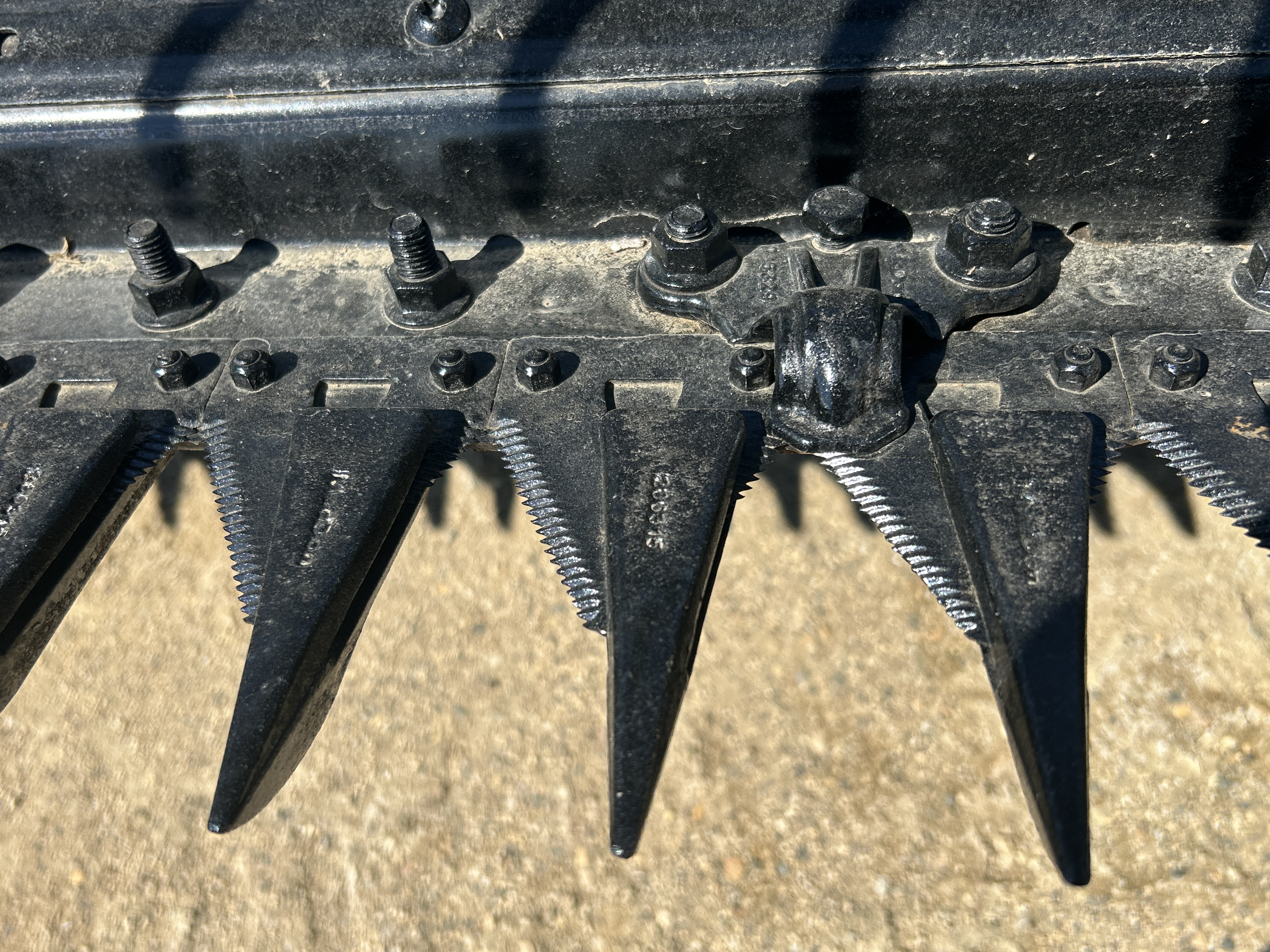 2023 MacDon FD240 Header Draper Flex