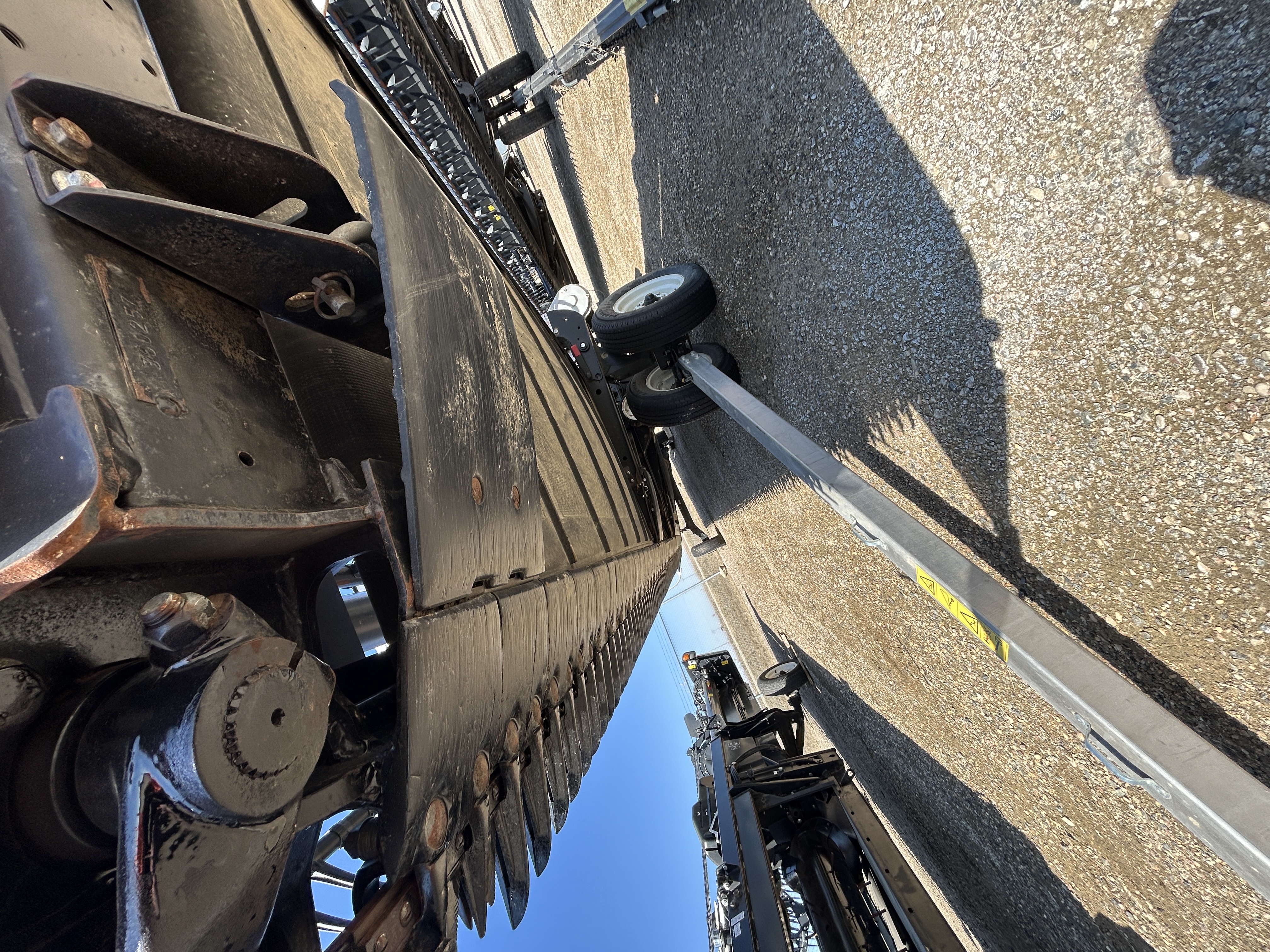 2023 MacDon FD240 Header Draper Flex