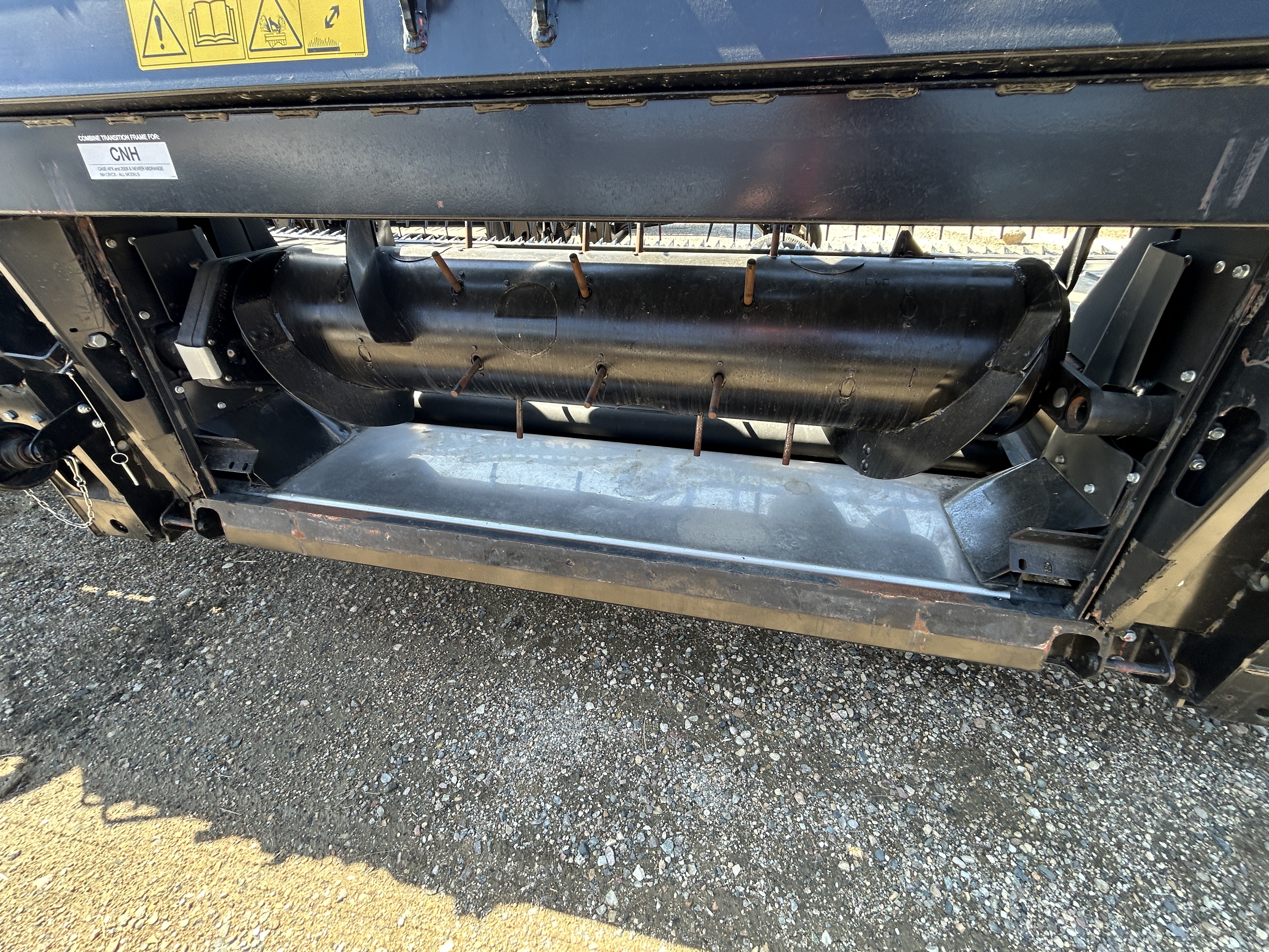 2023 MacDon FD240 Header Draper Flex