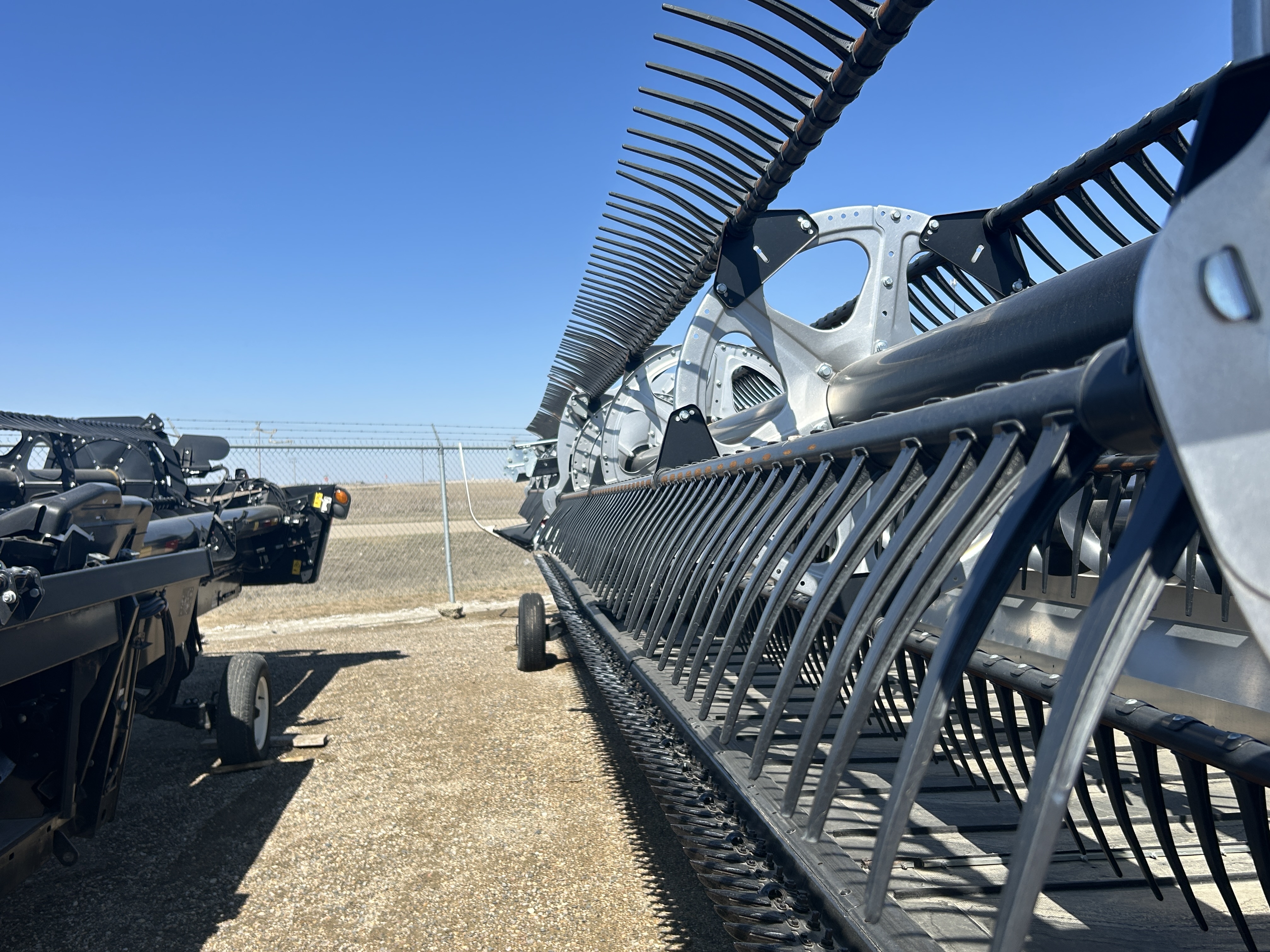 2023 MacDon FD240 Header Draper Flex