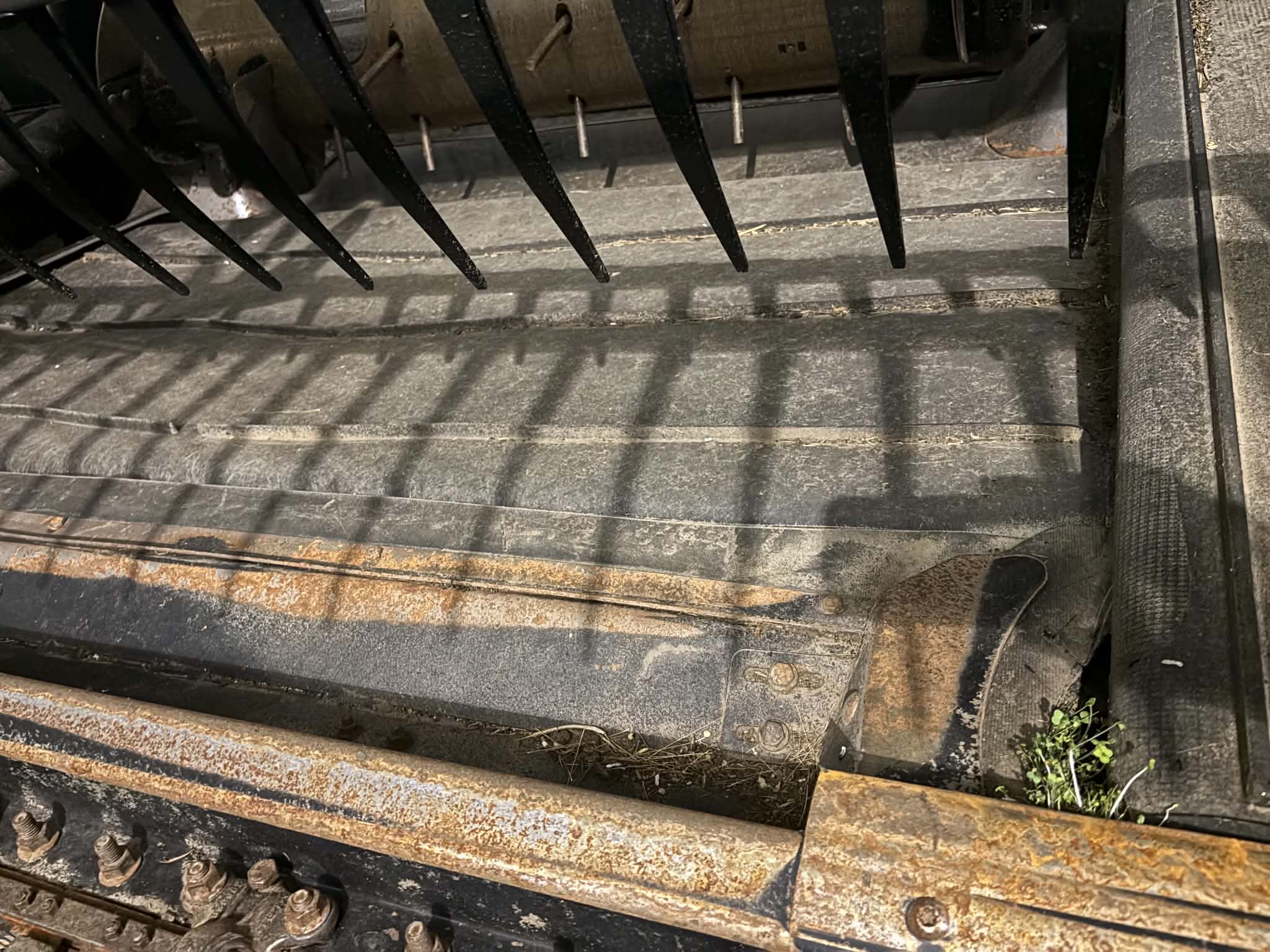 2022 MacDon FD250 Header Draper Flex