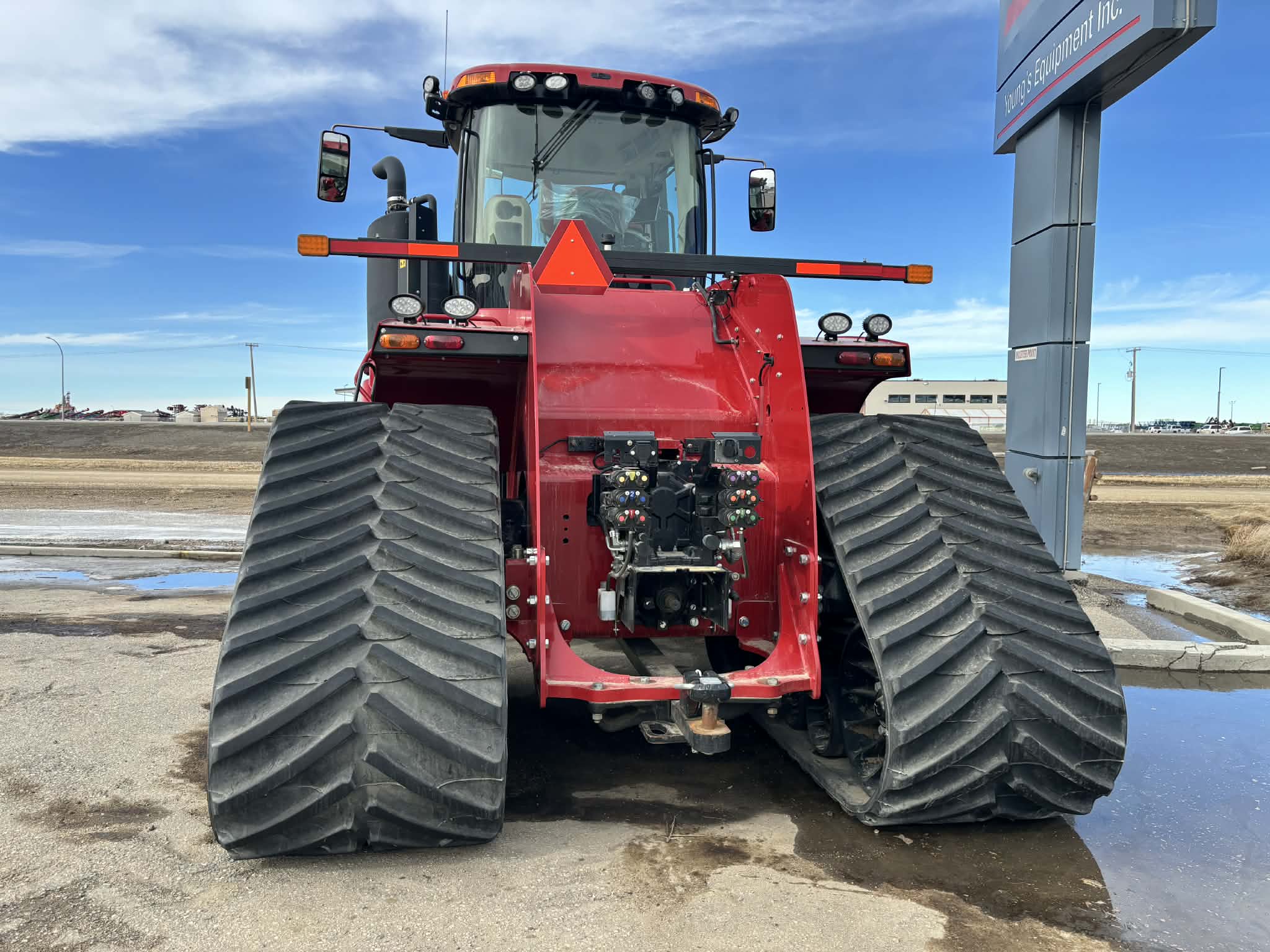 2023 Case IH Steiger 580QT Tractor 4WD