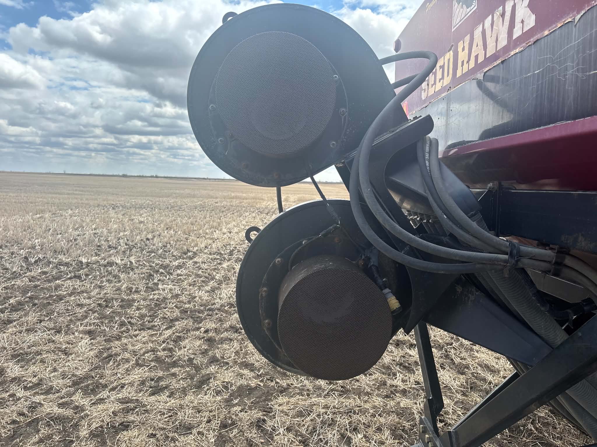 2011 Seed Hawk 5012 & 500 Air Drill