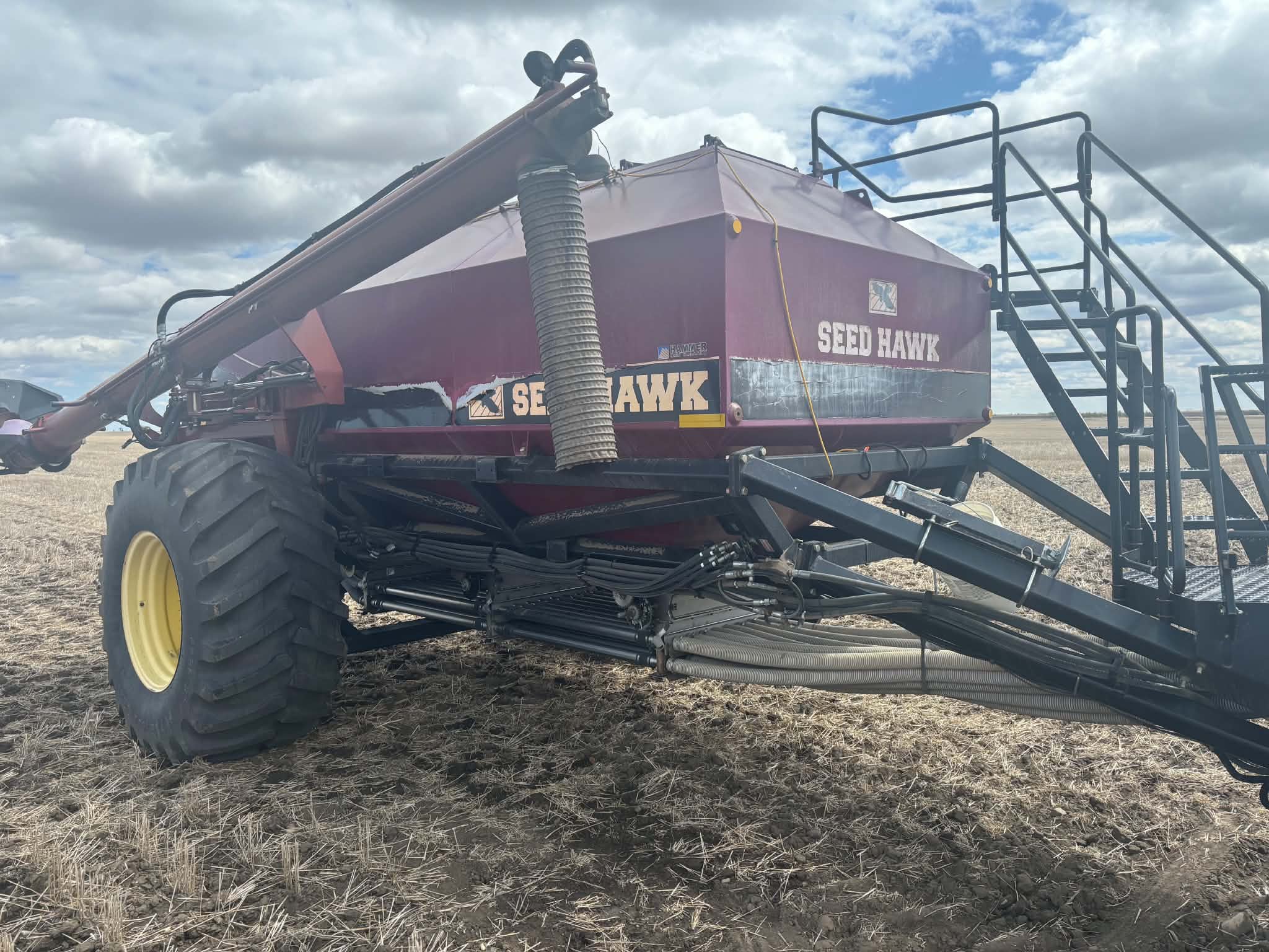 2011 Seed Hawk 5012 & 500 Air Drill