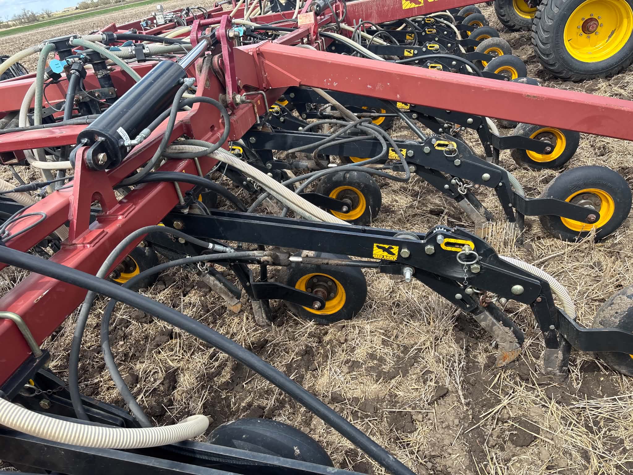 2011 Seed Hawk 5012 & 500 Air Drill