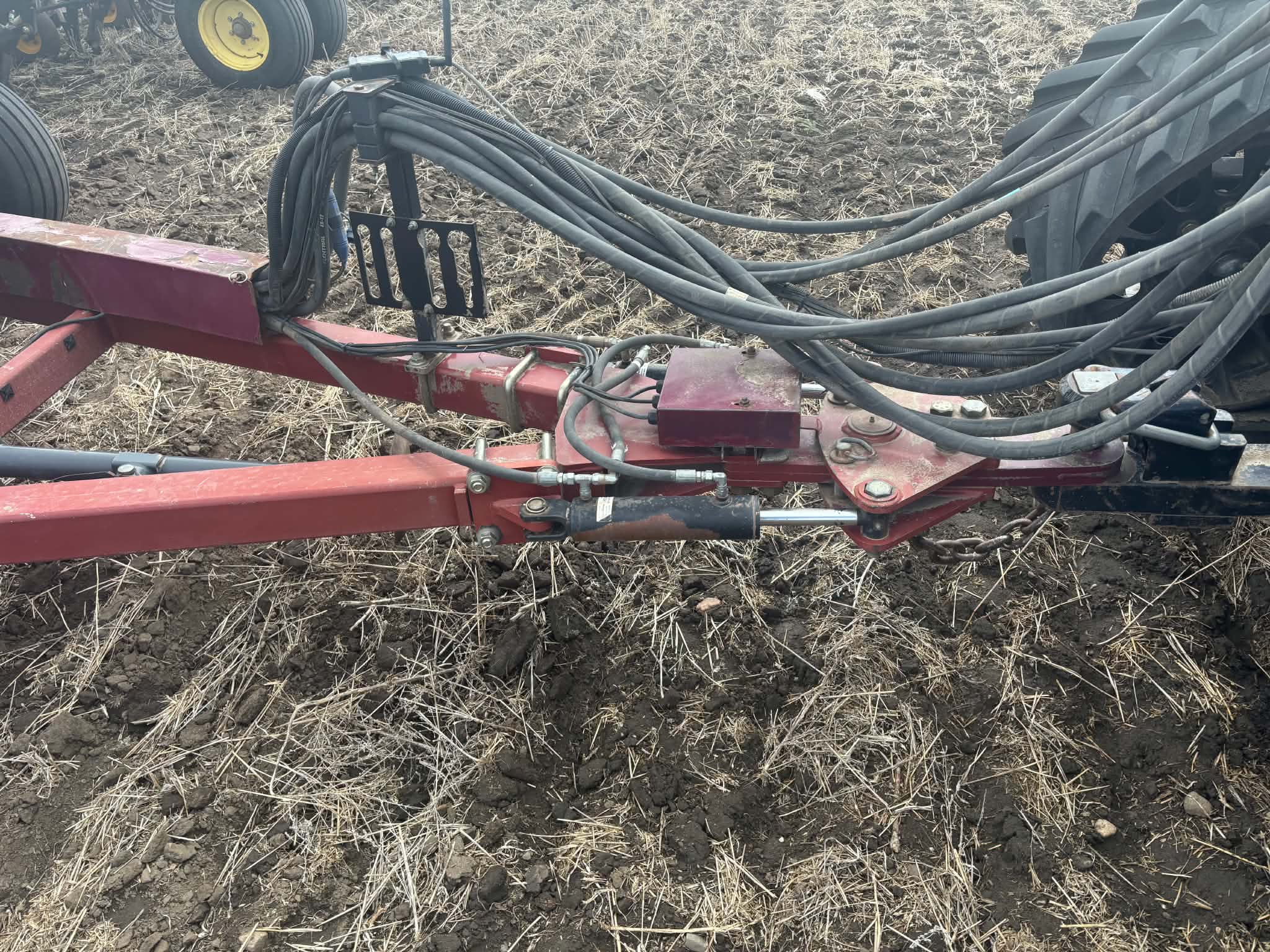 2011 Seed Hawk 5012 & 500 Air Drill