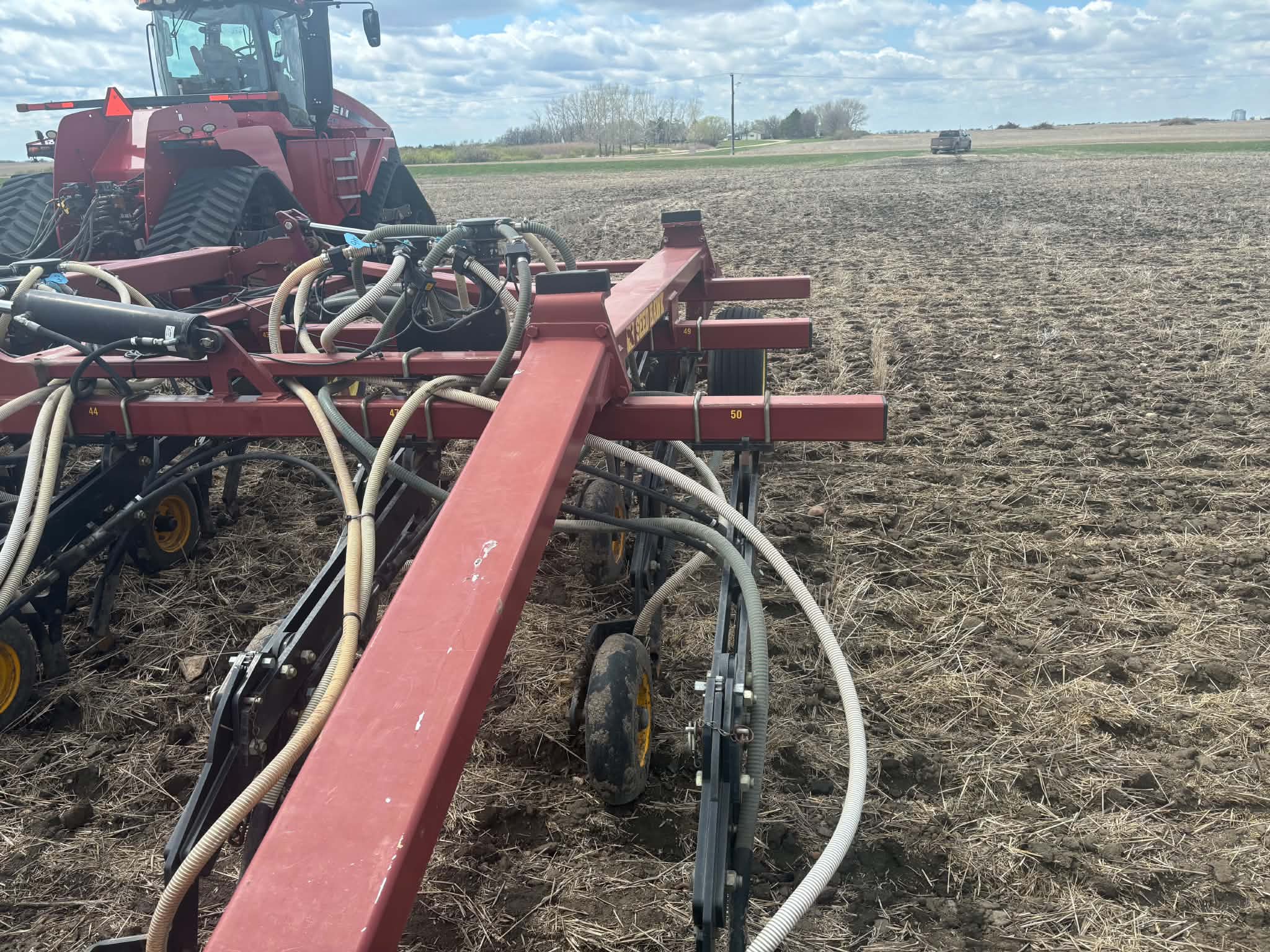 2011 Seed Hawk 5012 & 500 Air Drill
