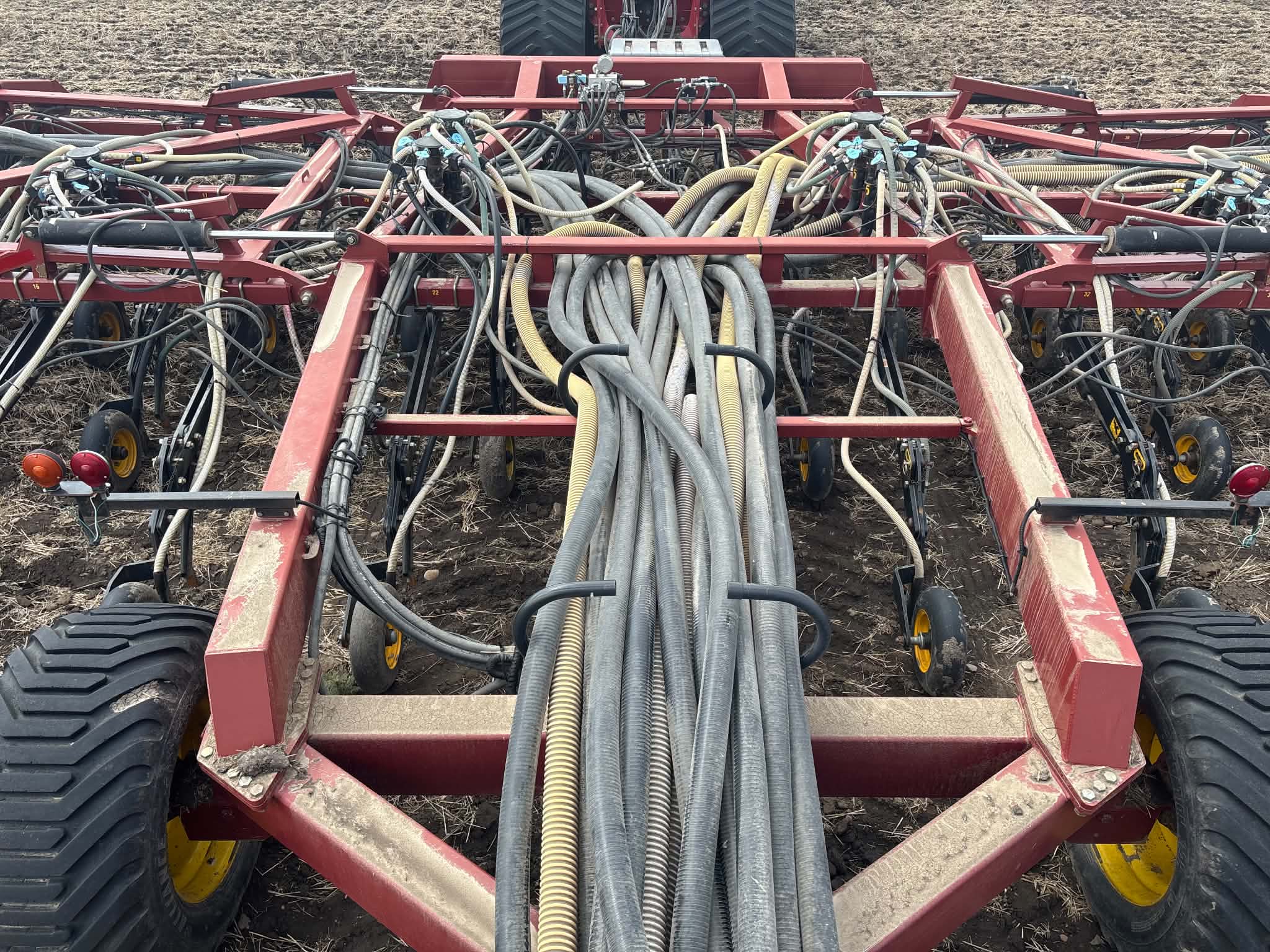 2011 Seed Hawk 5012 & 500 Air Drill