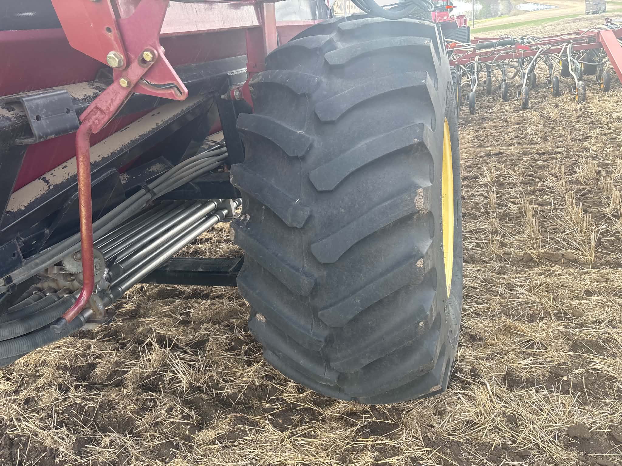 2011 Seed Hawk 5012 & 500 Air Drill