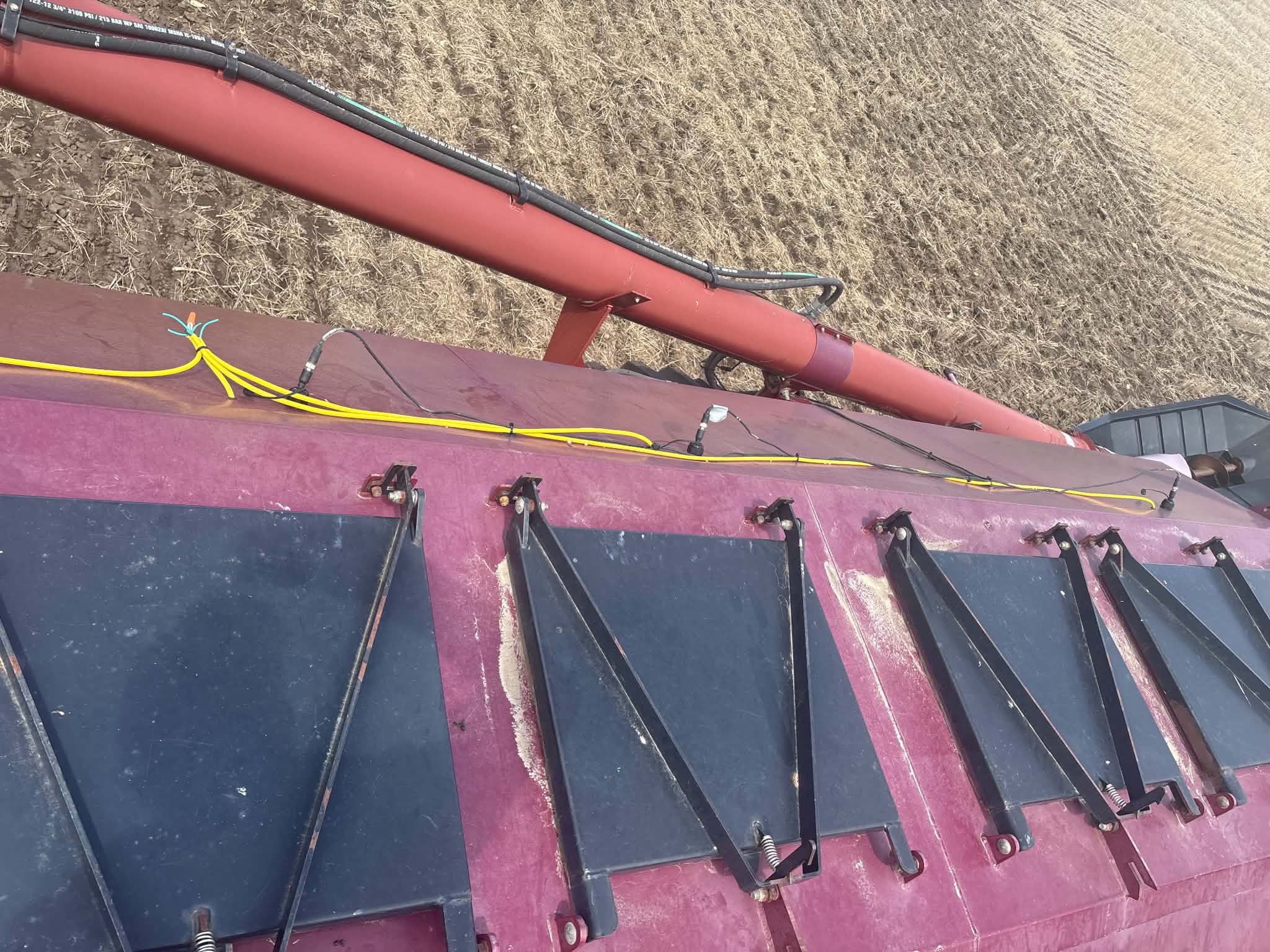 2011 Seed Hawk 5012 & 500 Air Drill