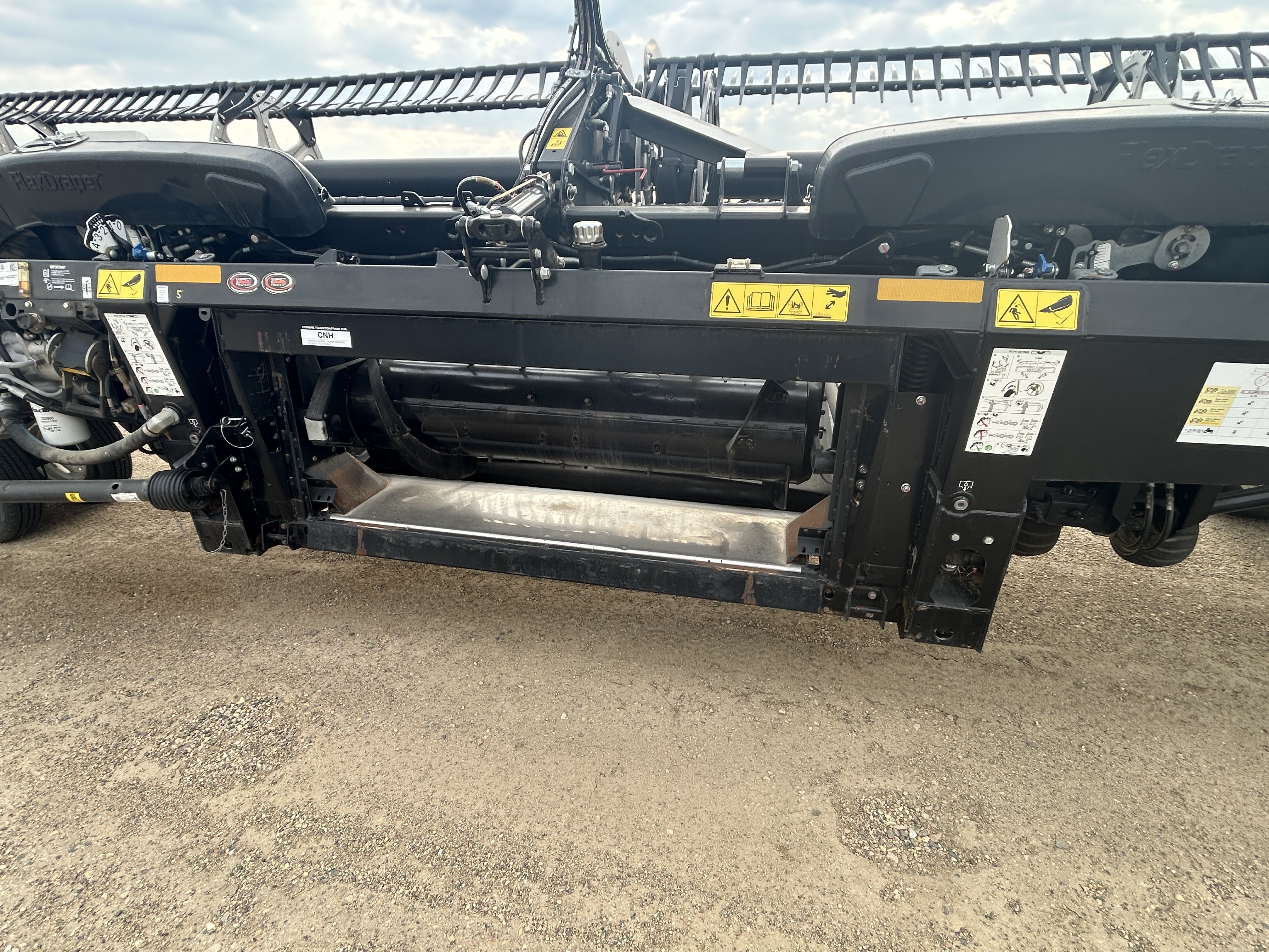 2024 MacDon FD240 Header Combine