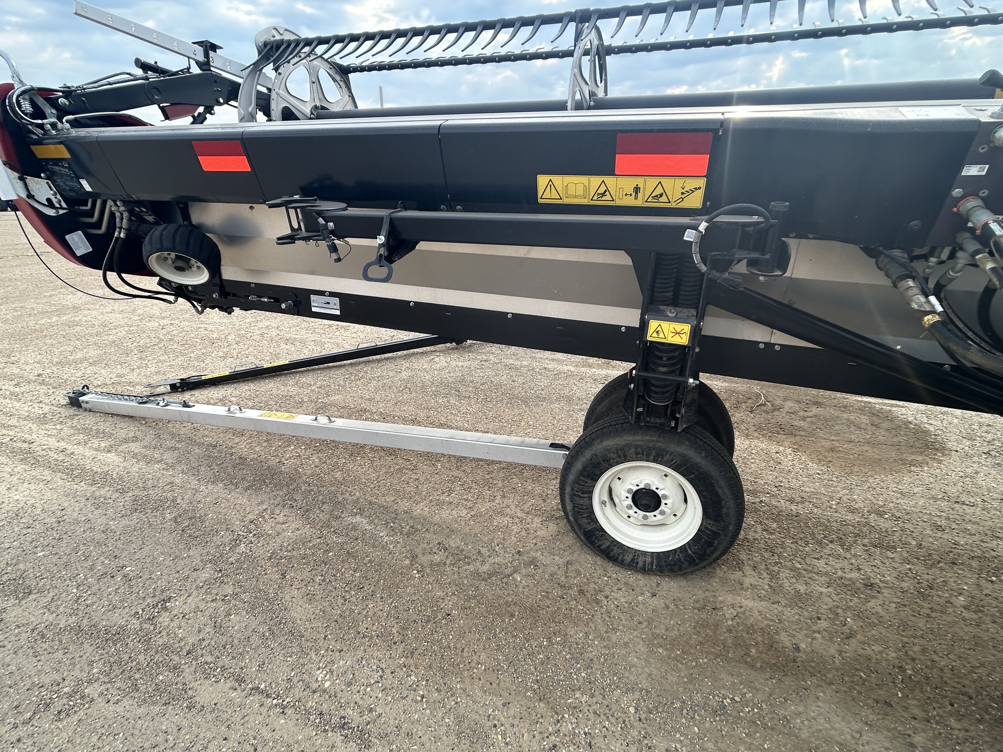2024 MacDon FD240 Header Combine