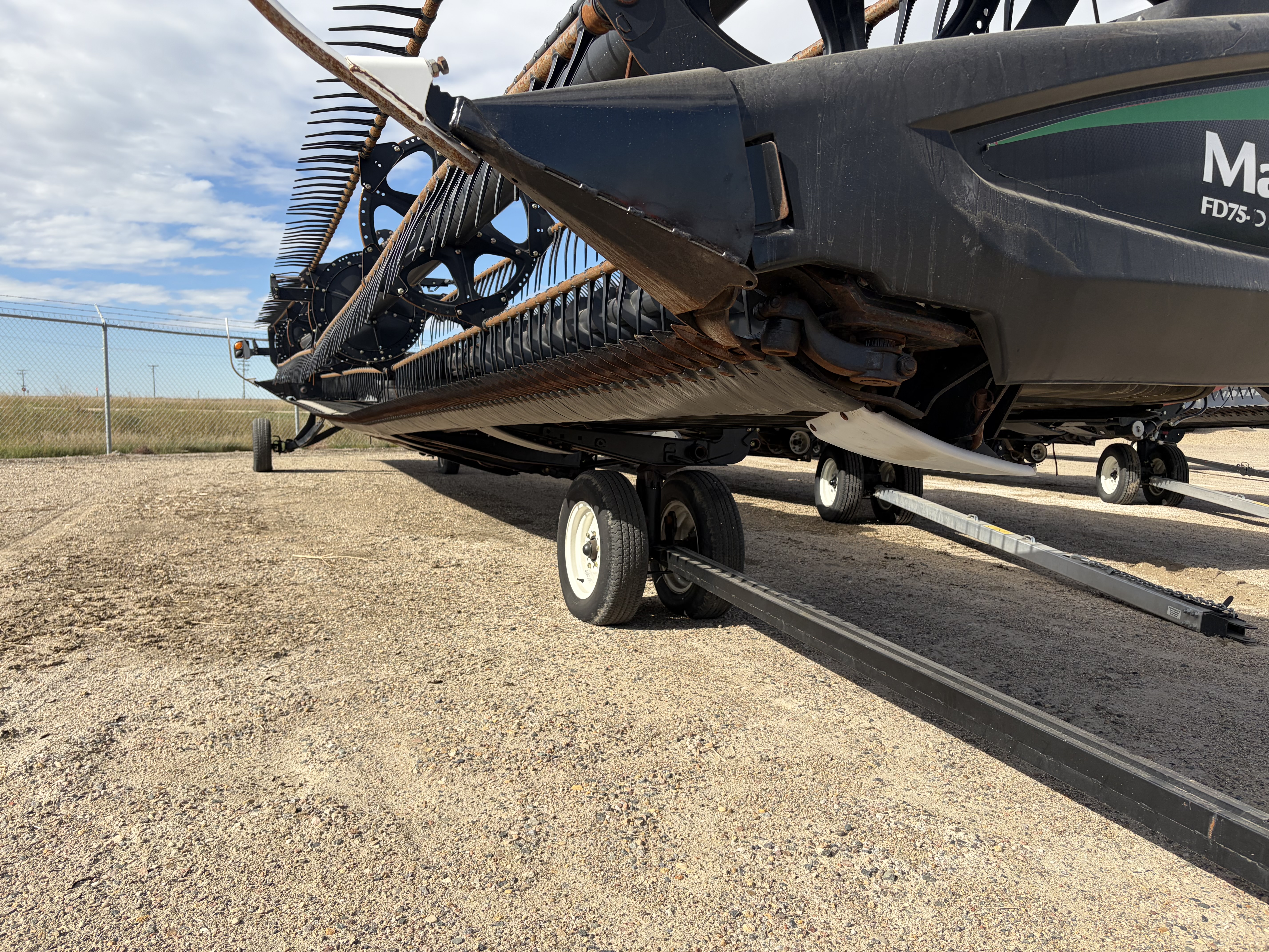 2015 MacDon FD75-45 Header Draper Flex