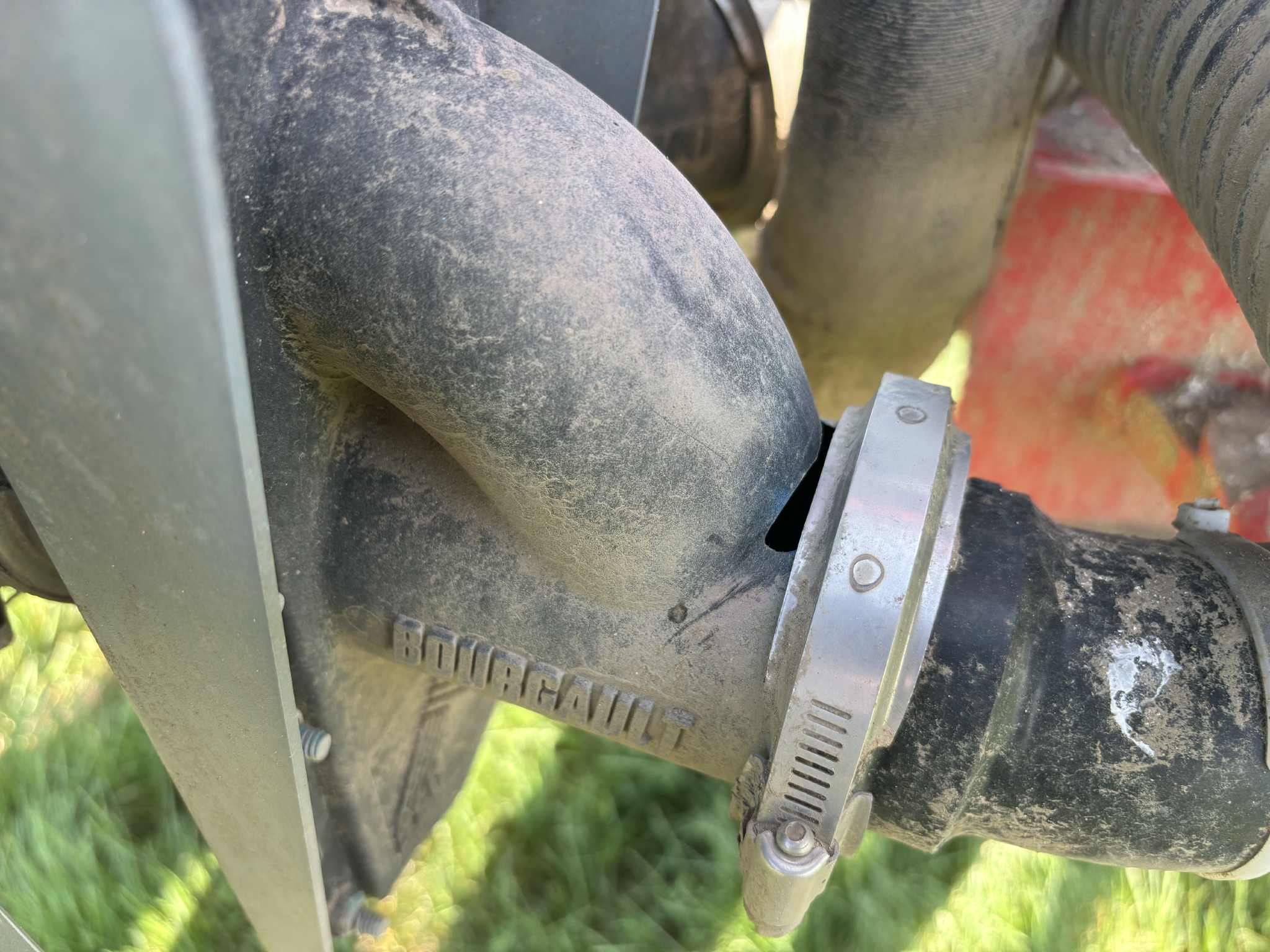 2015 Bourgault 3320-66-10 & 2014 L7800 Air Drill