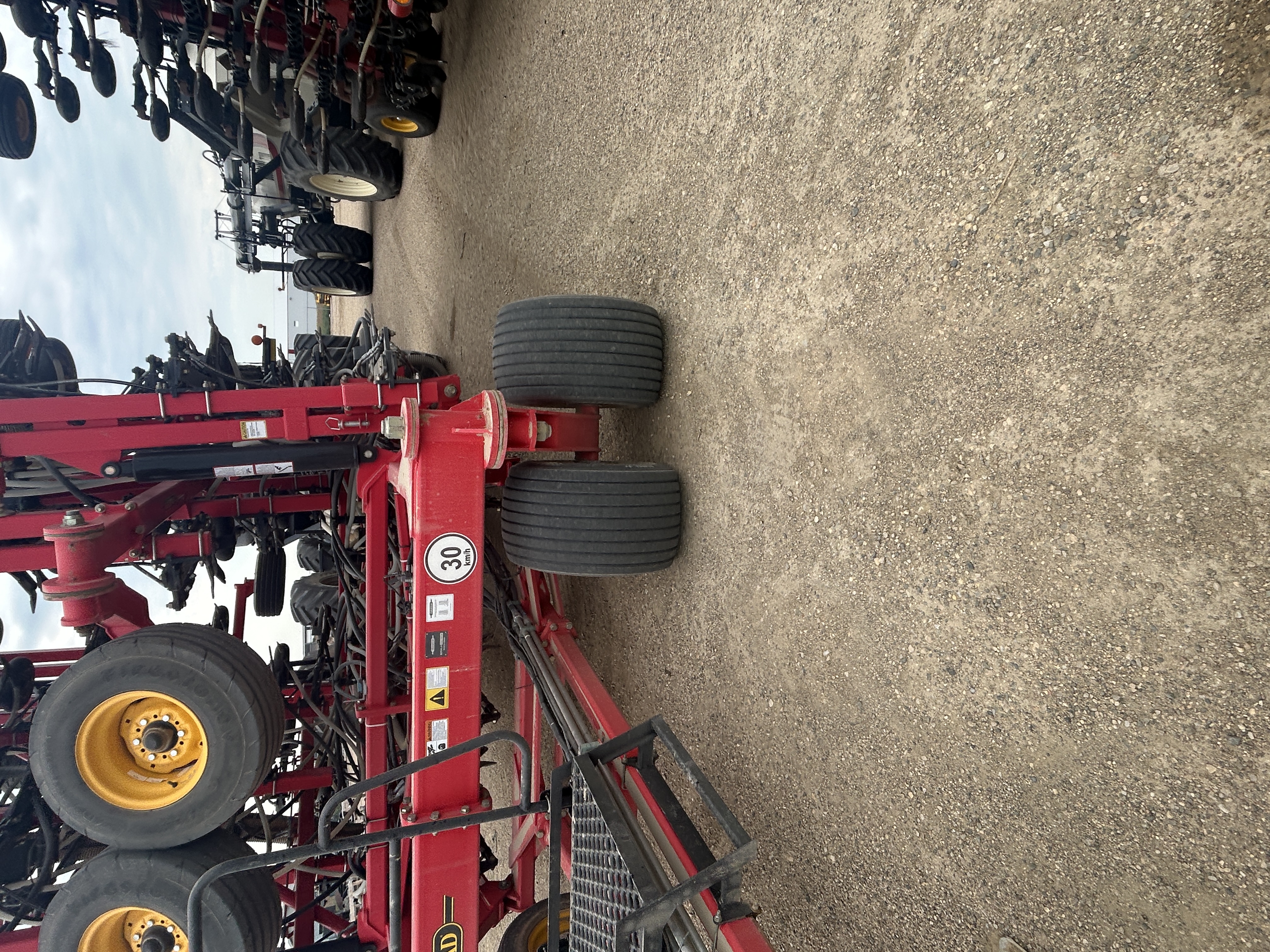2021 Seed Hawk 6012 & 2020 Flexi-Coil 5860 Air Drill