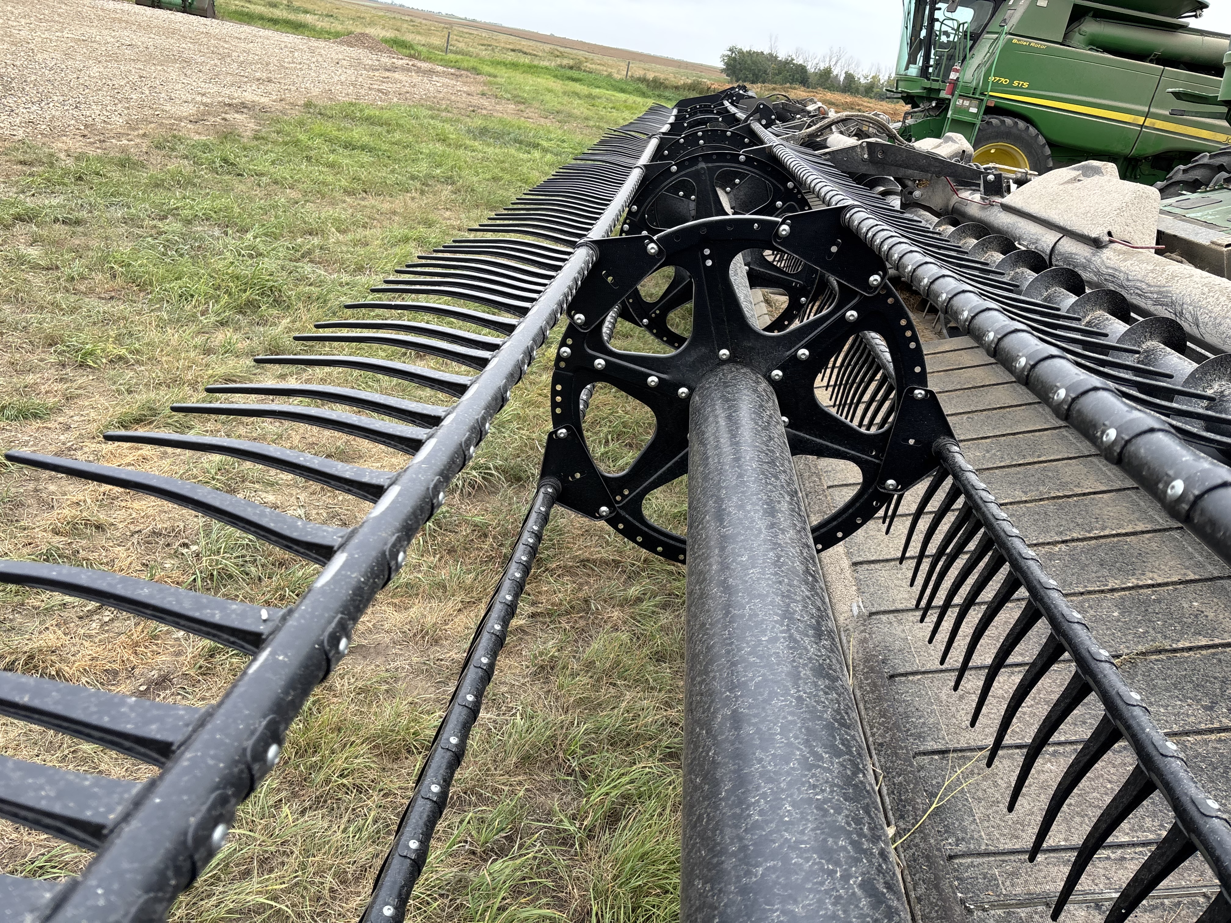 2020 MacDon FD140 Header Draper Flex