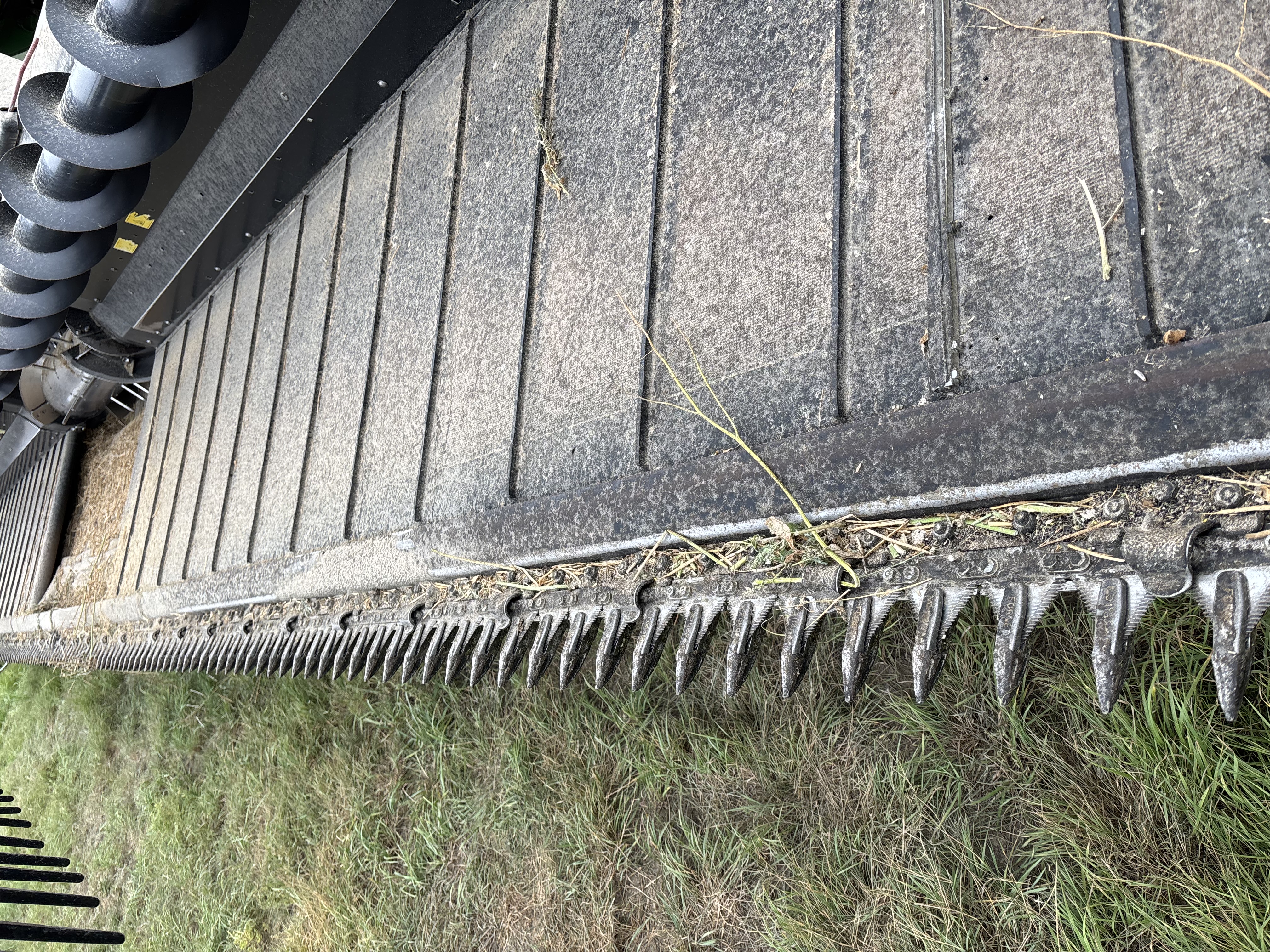 2020 MacDon FD140 Header Draper Flex