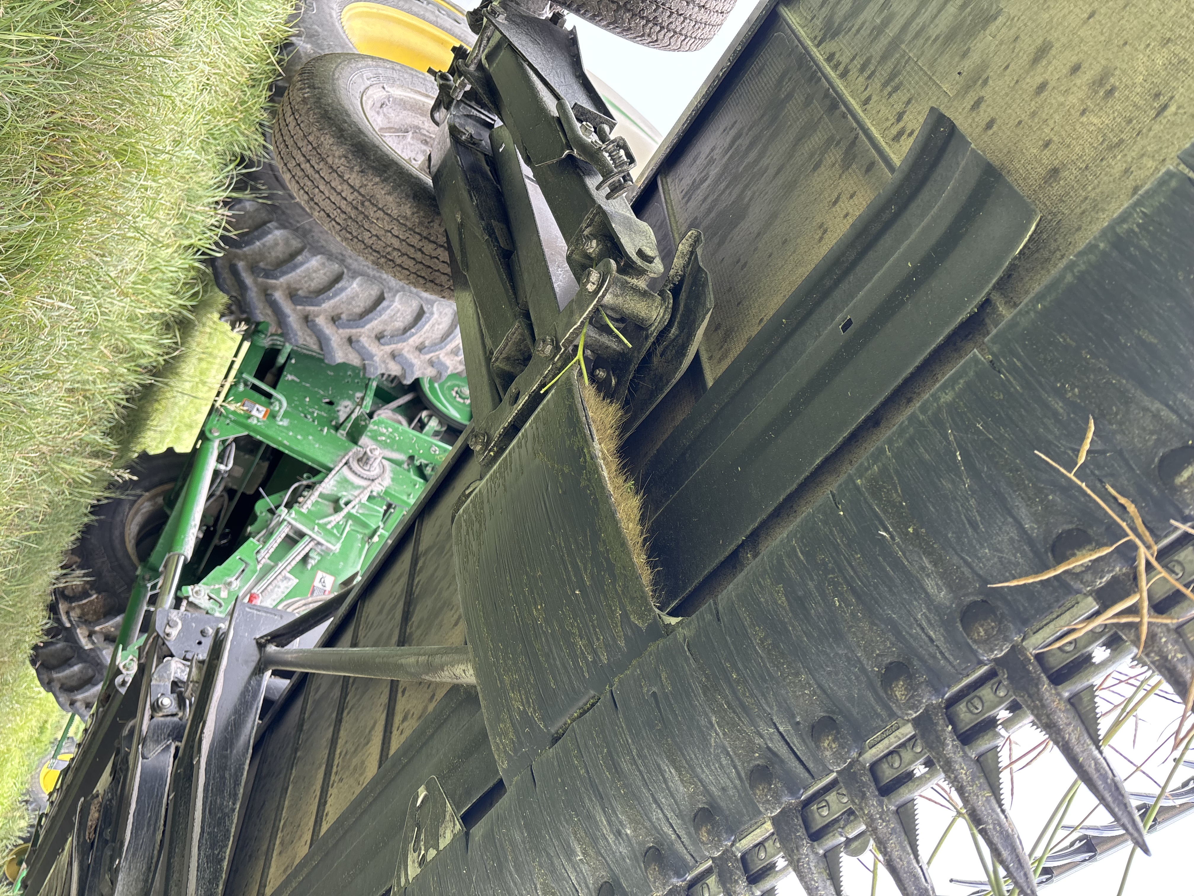 2018 MacDon FD140 Header Draper Flex