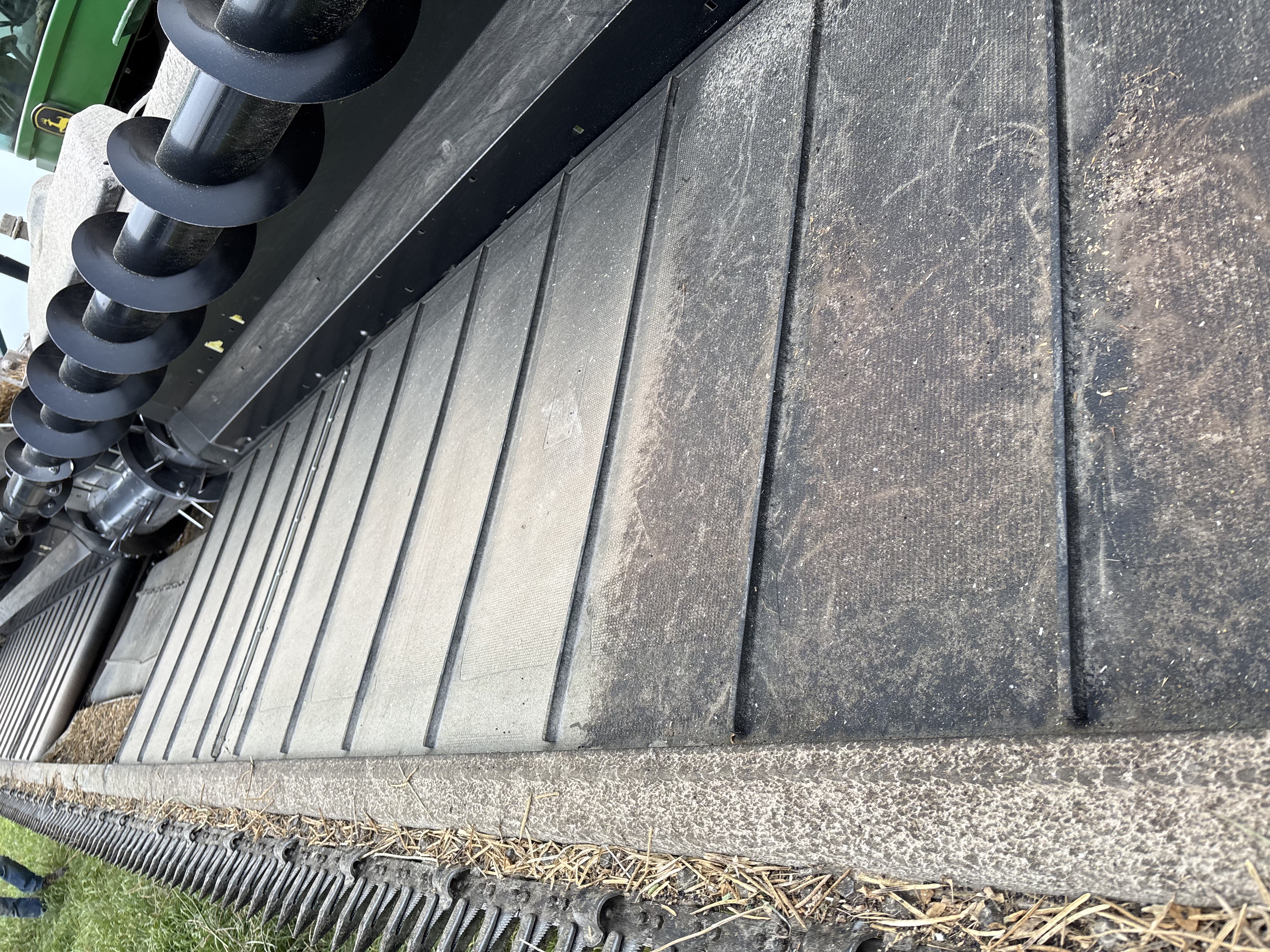 2018 MacDon FD140 Header Draper Flex