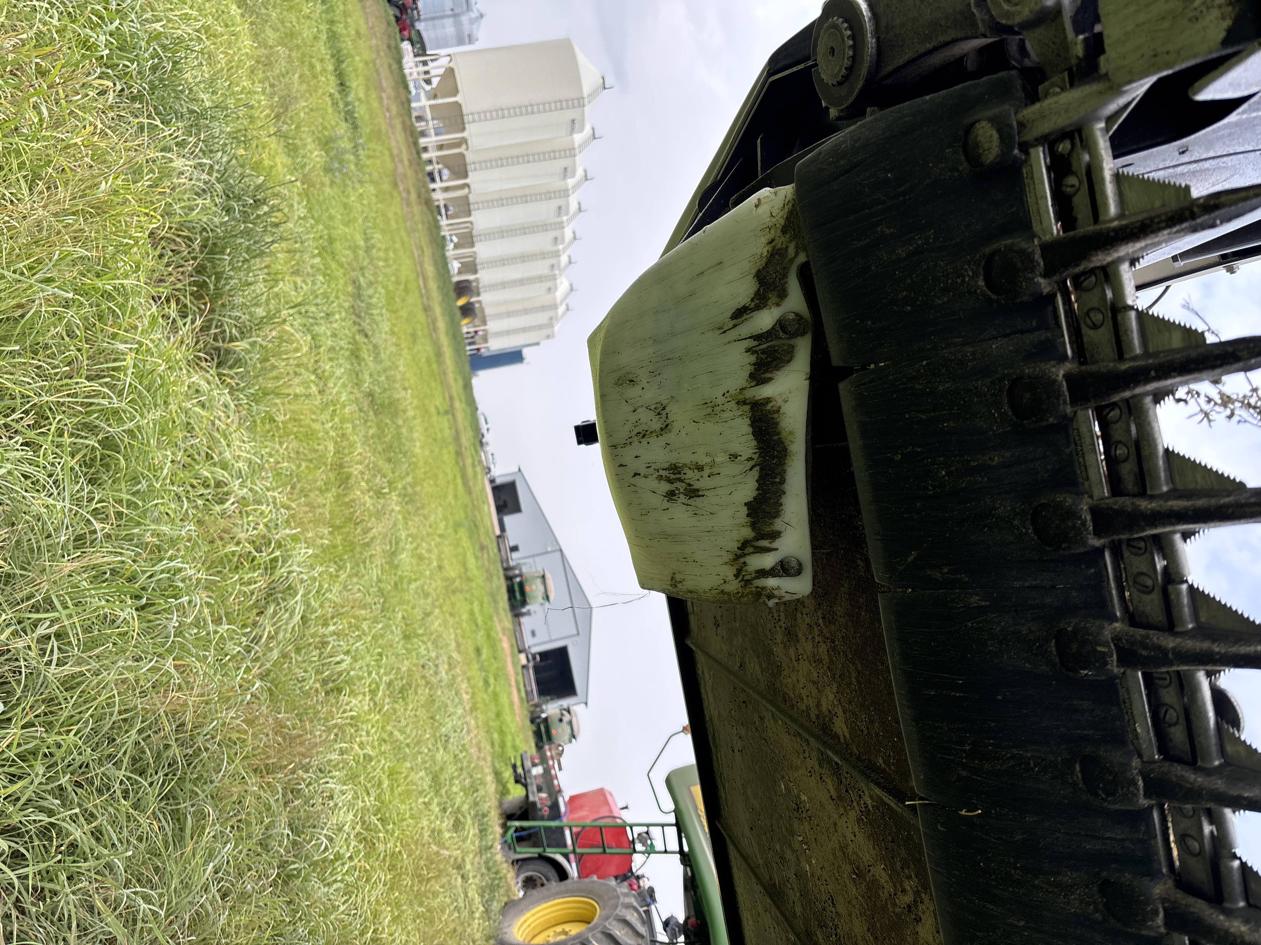 2018 MacDon FD140 Header Draper Flex