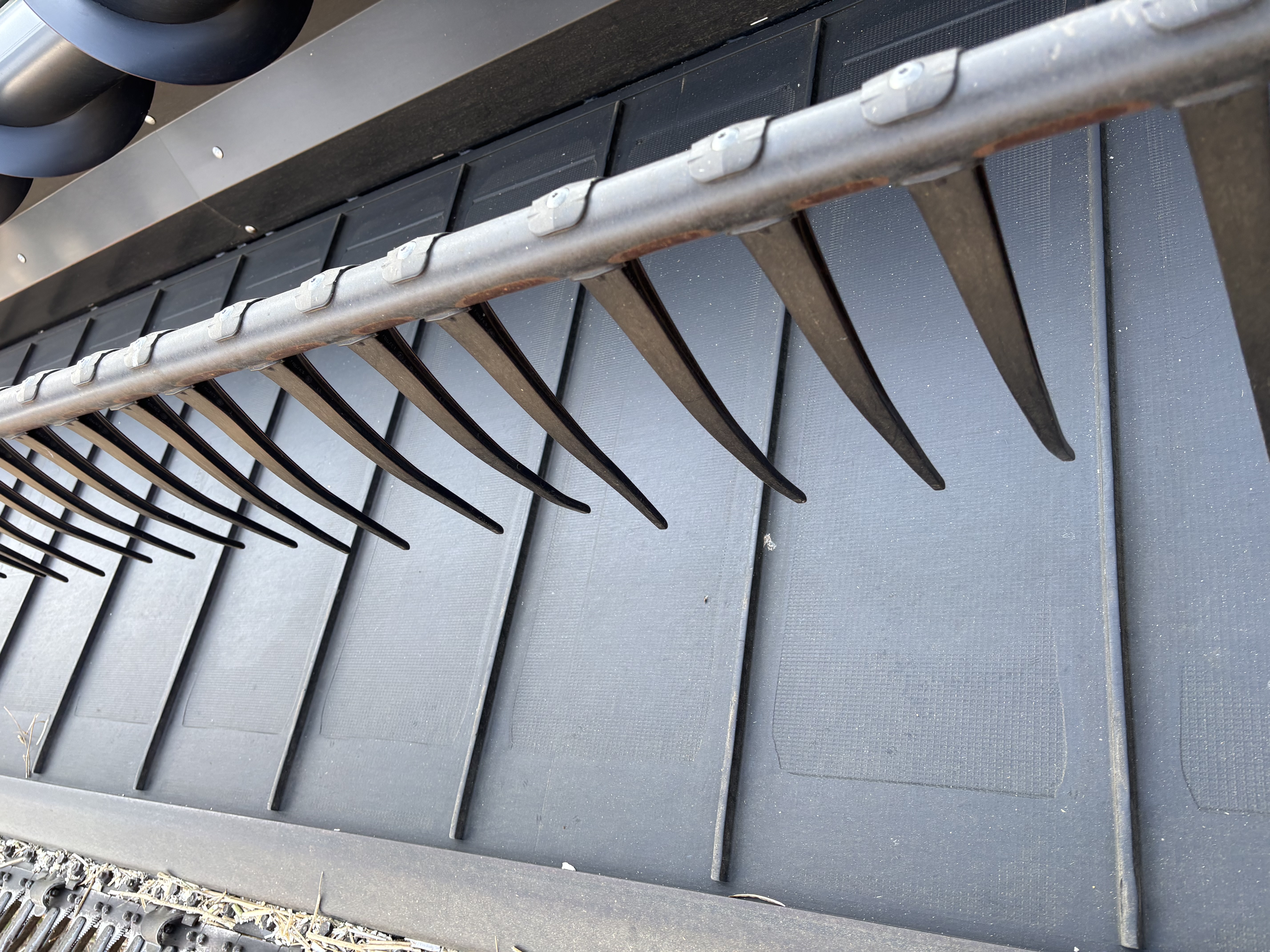 2021 MacDon FD145 Header Draper Flex